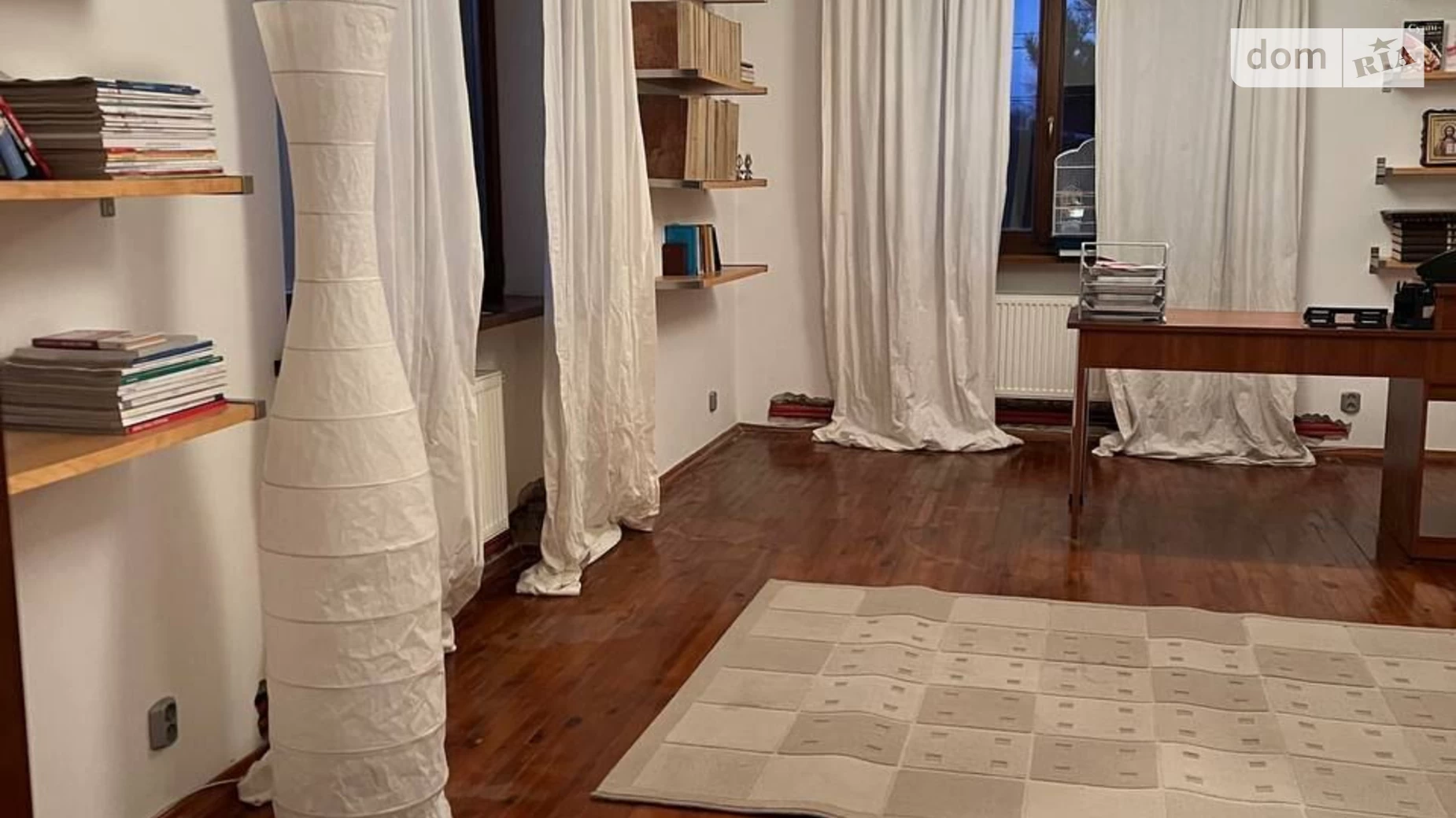 Продается дом на 2 этажа 374 кв. м с террасой, цена: 295000 $ - фото 3