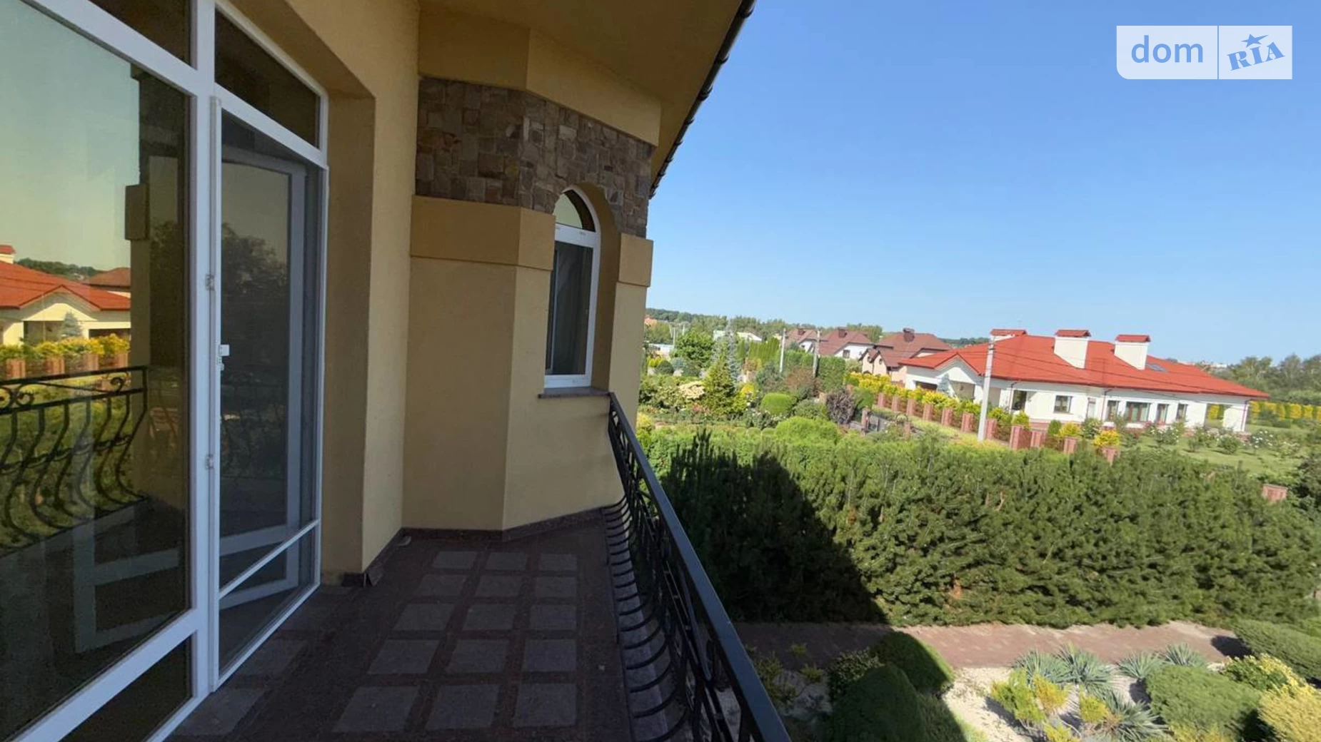 Продается дом на 2 этажа 300 кв. м с беседкой, цена: 300000 $ - фото 3
