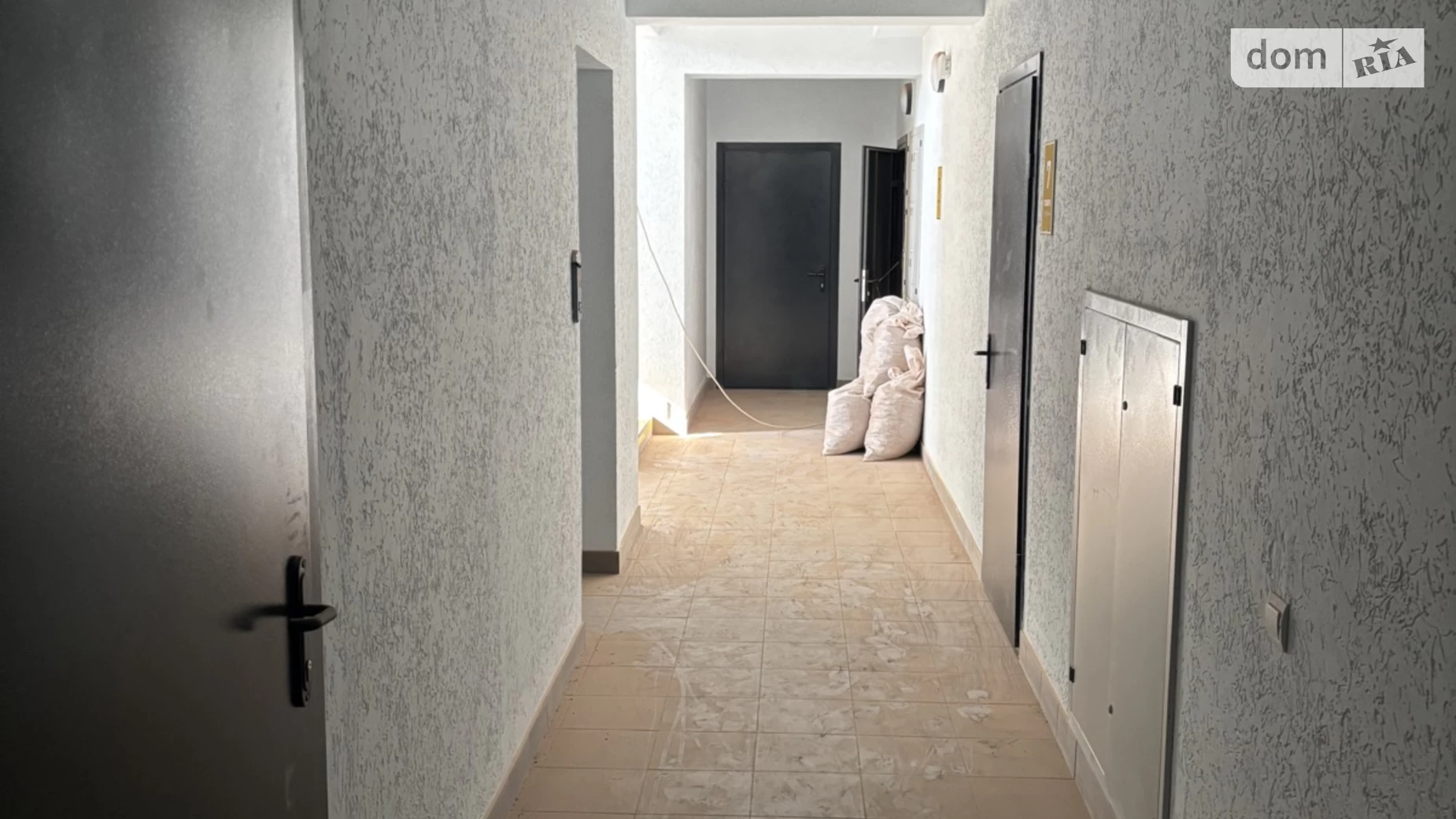 Продається 2-кімнатна квартира 66.8 кв. м у Вінниці, цена: 58600 $ - фото 2