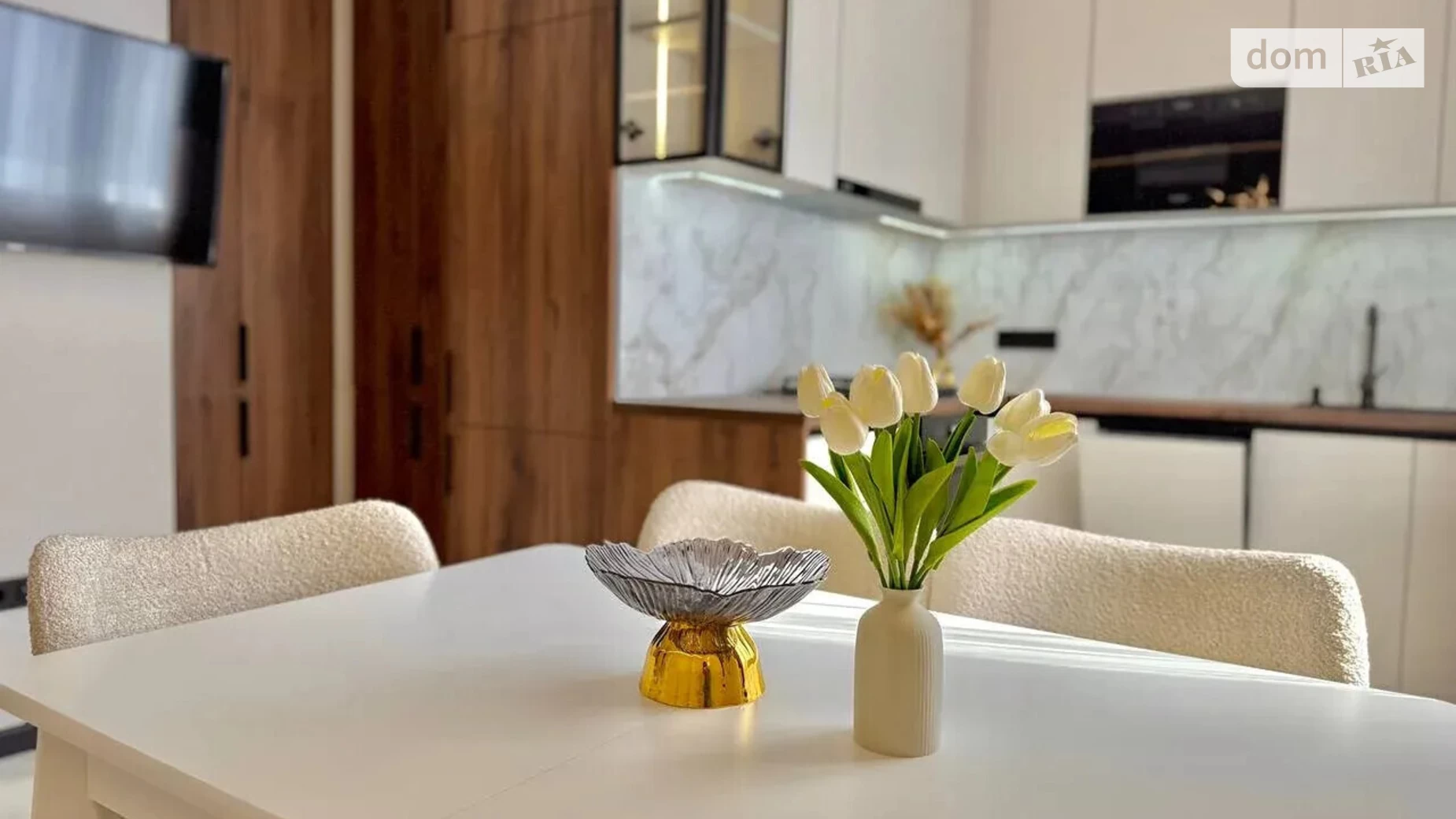 Продается 1-комнатная квартира 42 кв. м в Ивано-Франковске, ул. Национальной Гвардии, 3 - фото 4