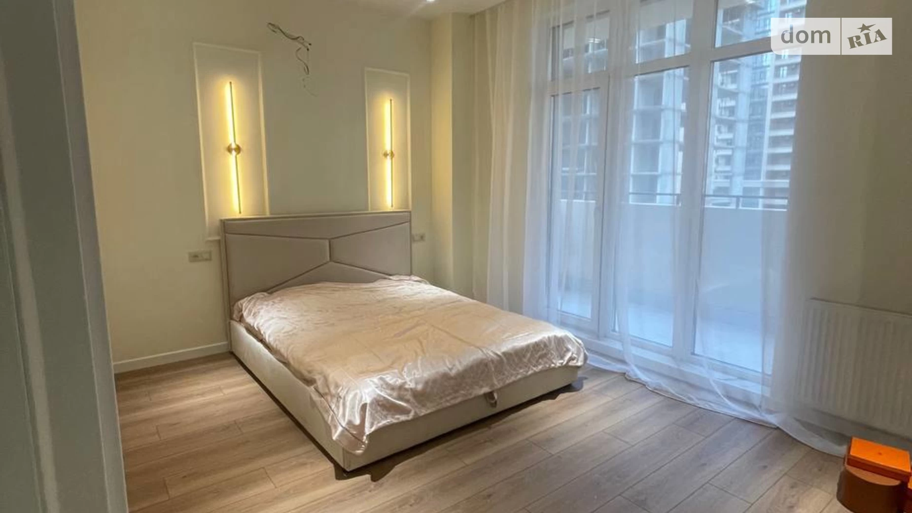 Продається 1-кімнатна квартира 40.4 кв. м у Одесі, пров. Курортний, 1Б - фото 2