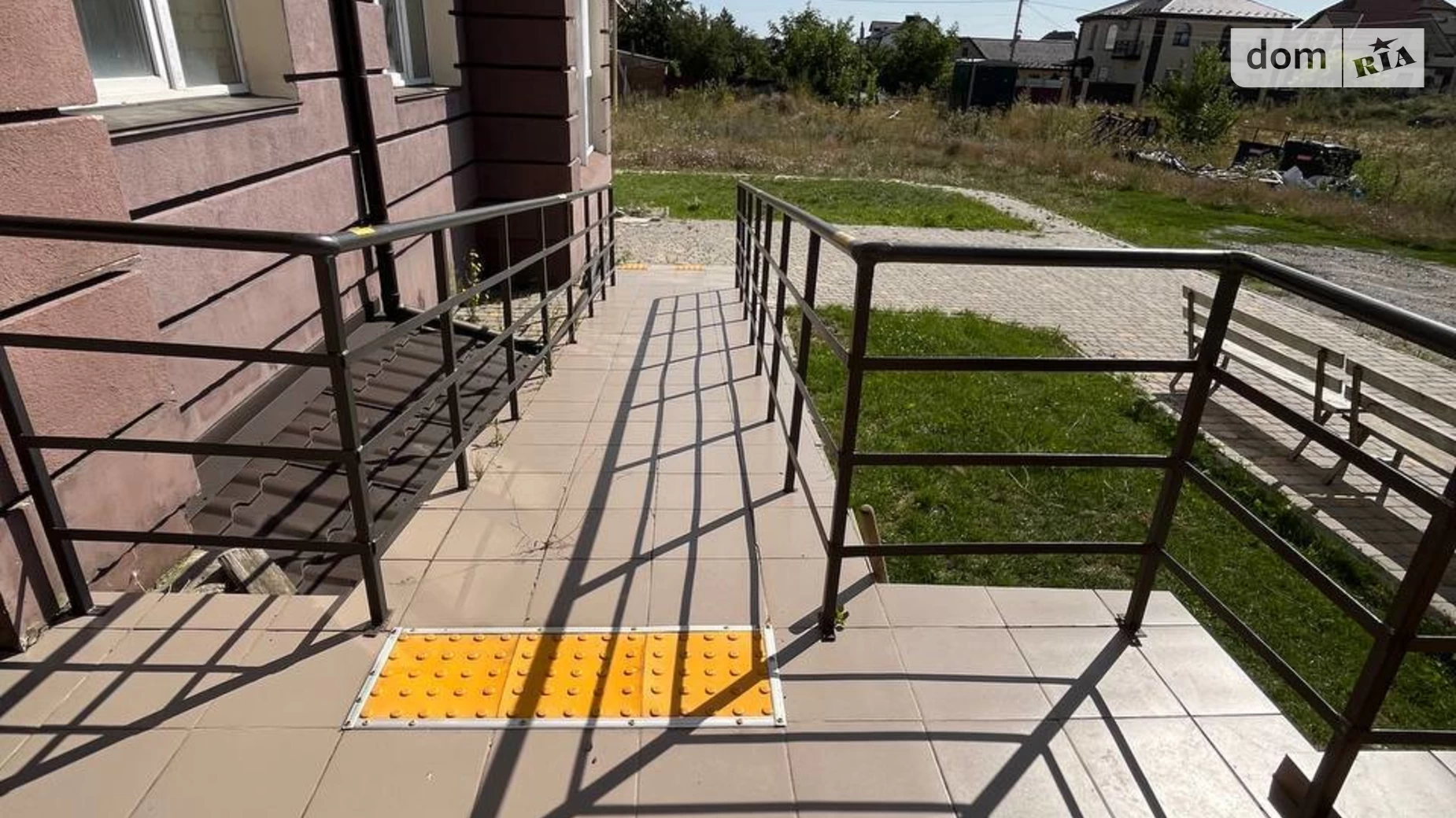 Продається 2-кімнатна квартира 49 кв. м у Тульчині, вул. Миколи Леонтовича - фото 4