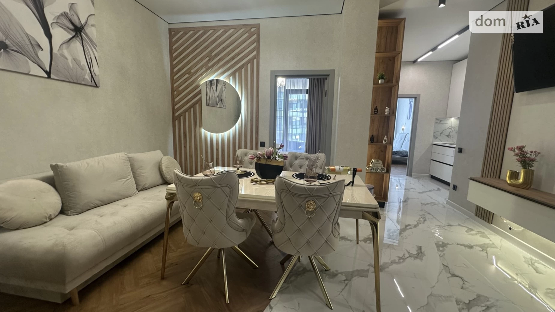 Продается 2-комнатная квартира 60 кв. м в Одессе, Фонтанская дор. - фото 2