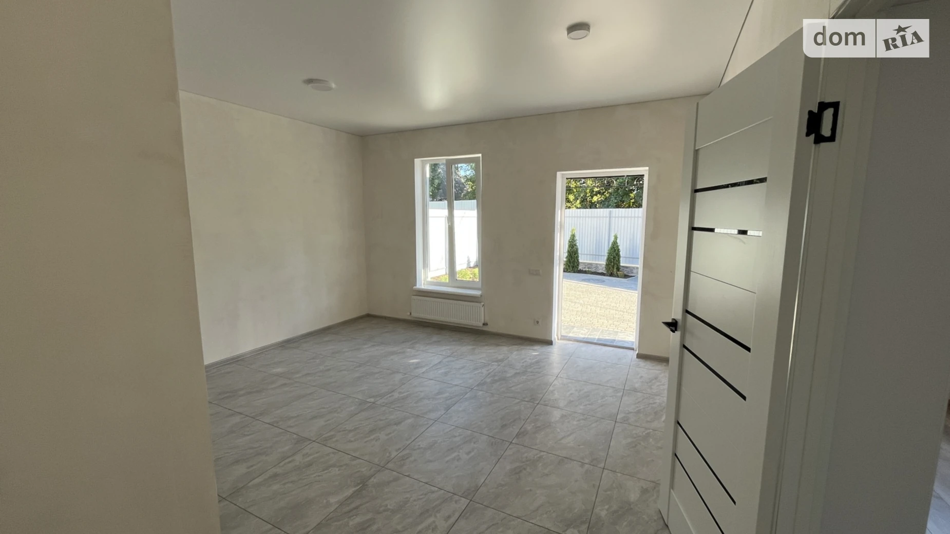 Продается одноэтажный дом 135 кв. м с садом, цена: 135000 $ - фото 3