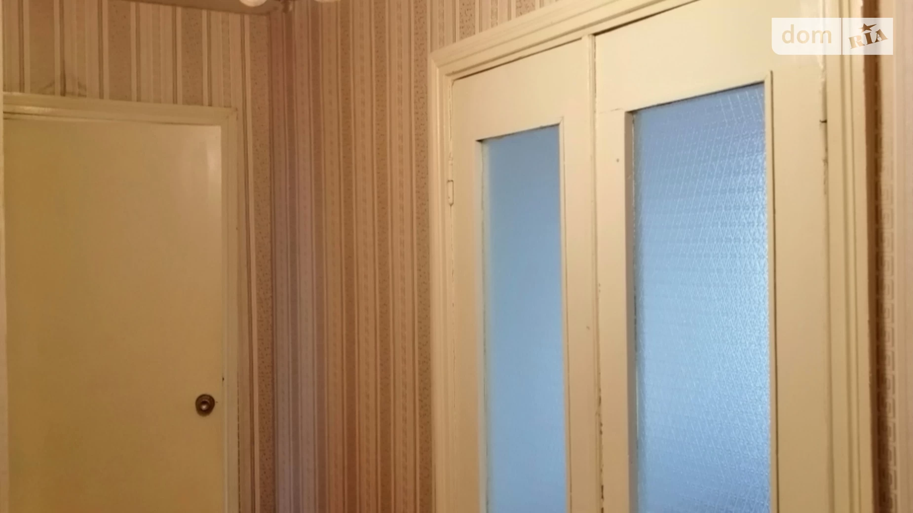 Продается 2-комнатная квартира 50 кв. м в, цена: 15000 $ - фото 3