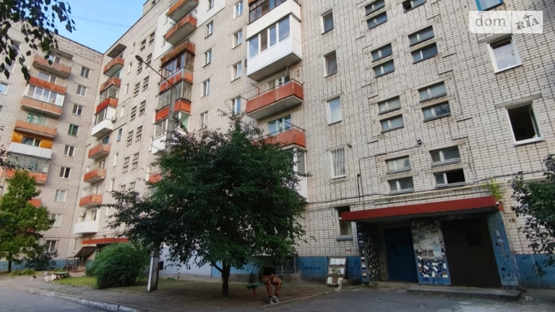Продается 2-комнатная квартира 50 кв. м в, цена: 15000 $ - фото 2