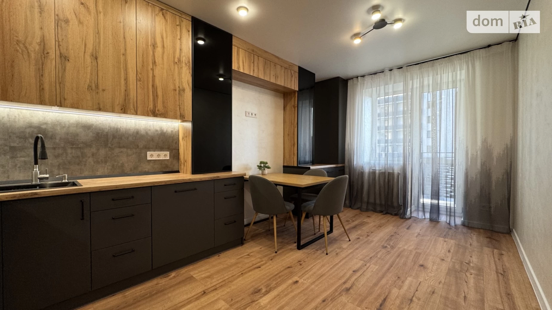 Продается 1-комнатная квартира 39 кв. м в Ивано-Франковске, ул. Вовчинецька, 227А - фото 4