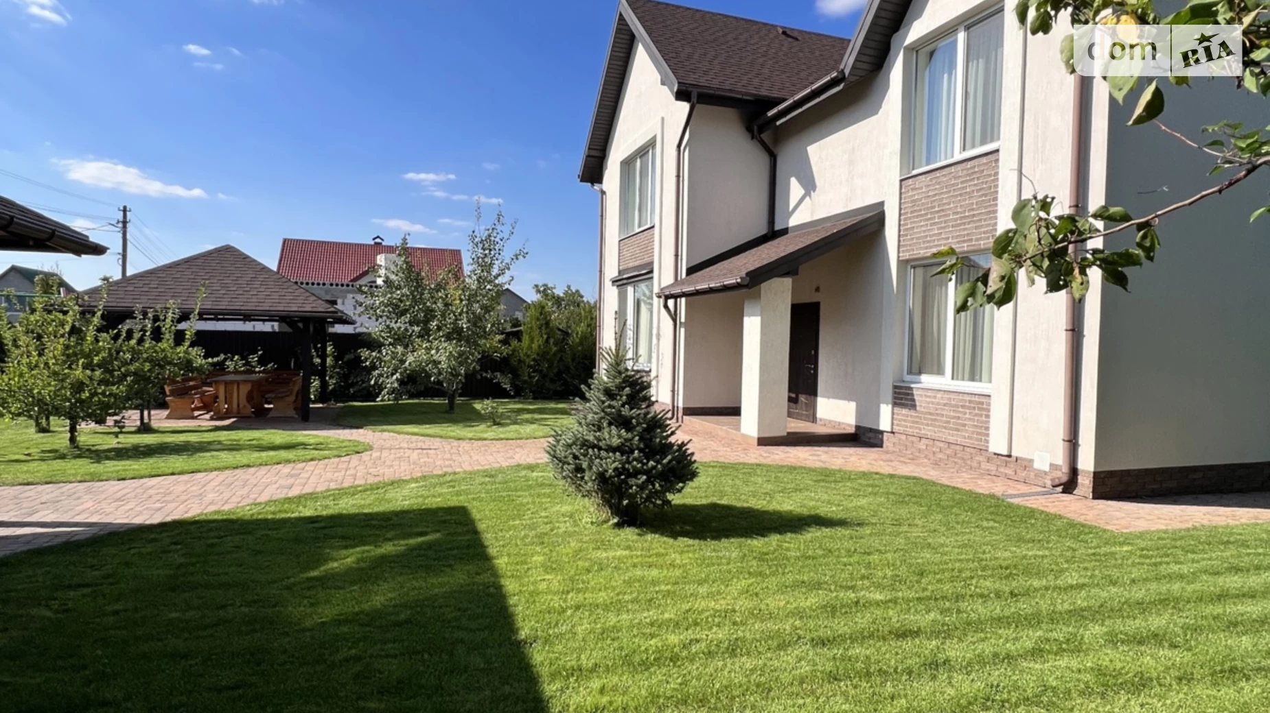 Продается дом на 2 этажа 199.9 кв. м с садом, цена: 210000 $ - фото 2