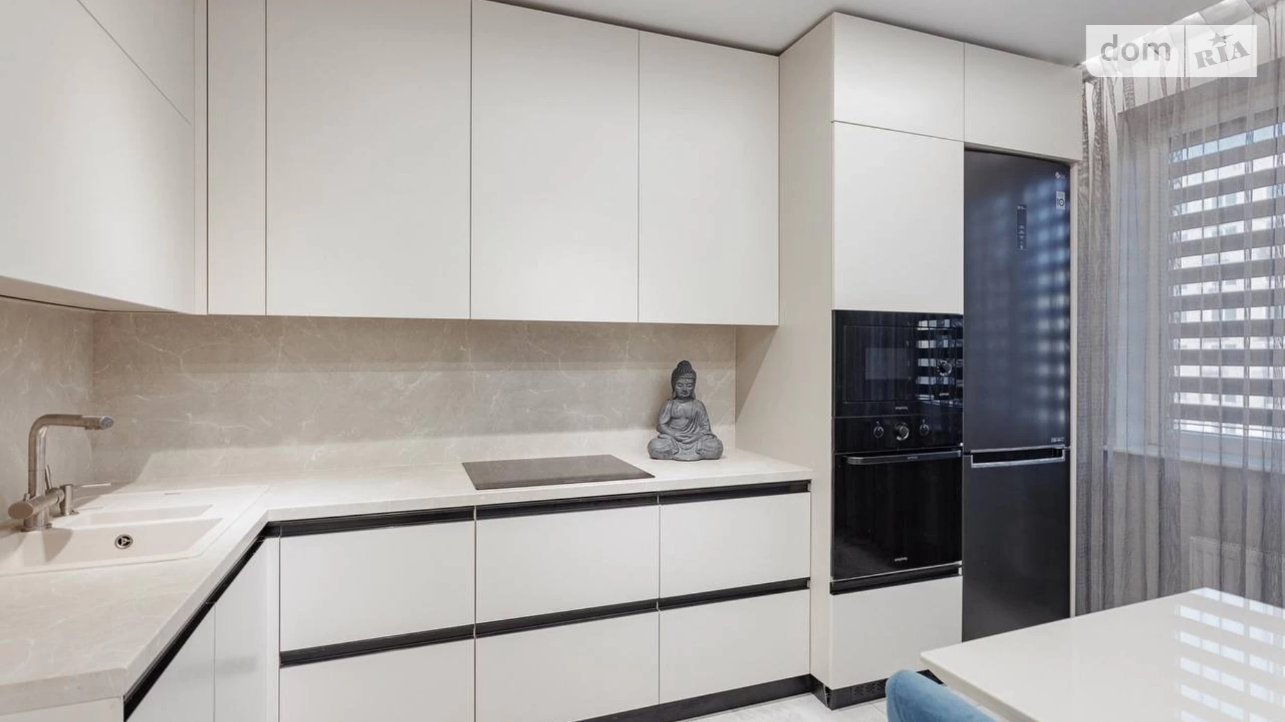 Продается 2-комнатная квартира 65.5 кв. м в Лиманке, ул. Жемчужная - фото 2