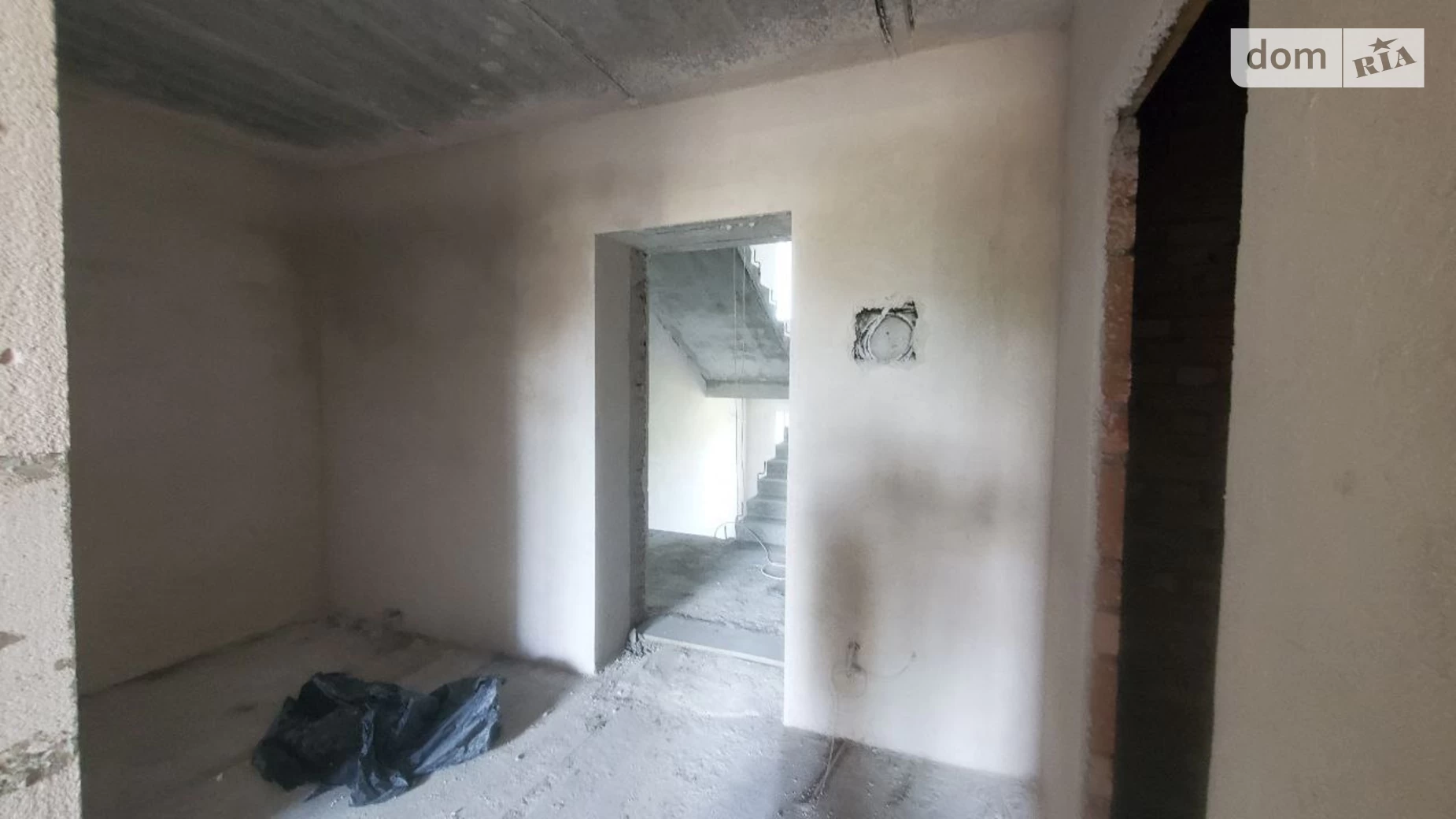 Продается 1-комнатная квартира 46 кв. м в Хмельницком, ул. Озерная, 17 - фото 2