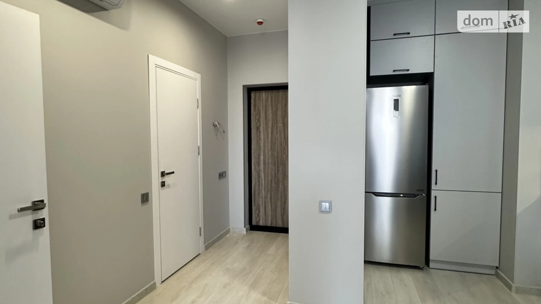 Продається 1-кімнатна квартира 43 кв. м у Одесі, вул. Генуезька, 1/1 - фото 2