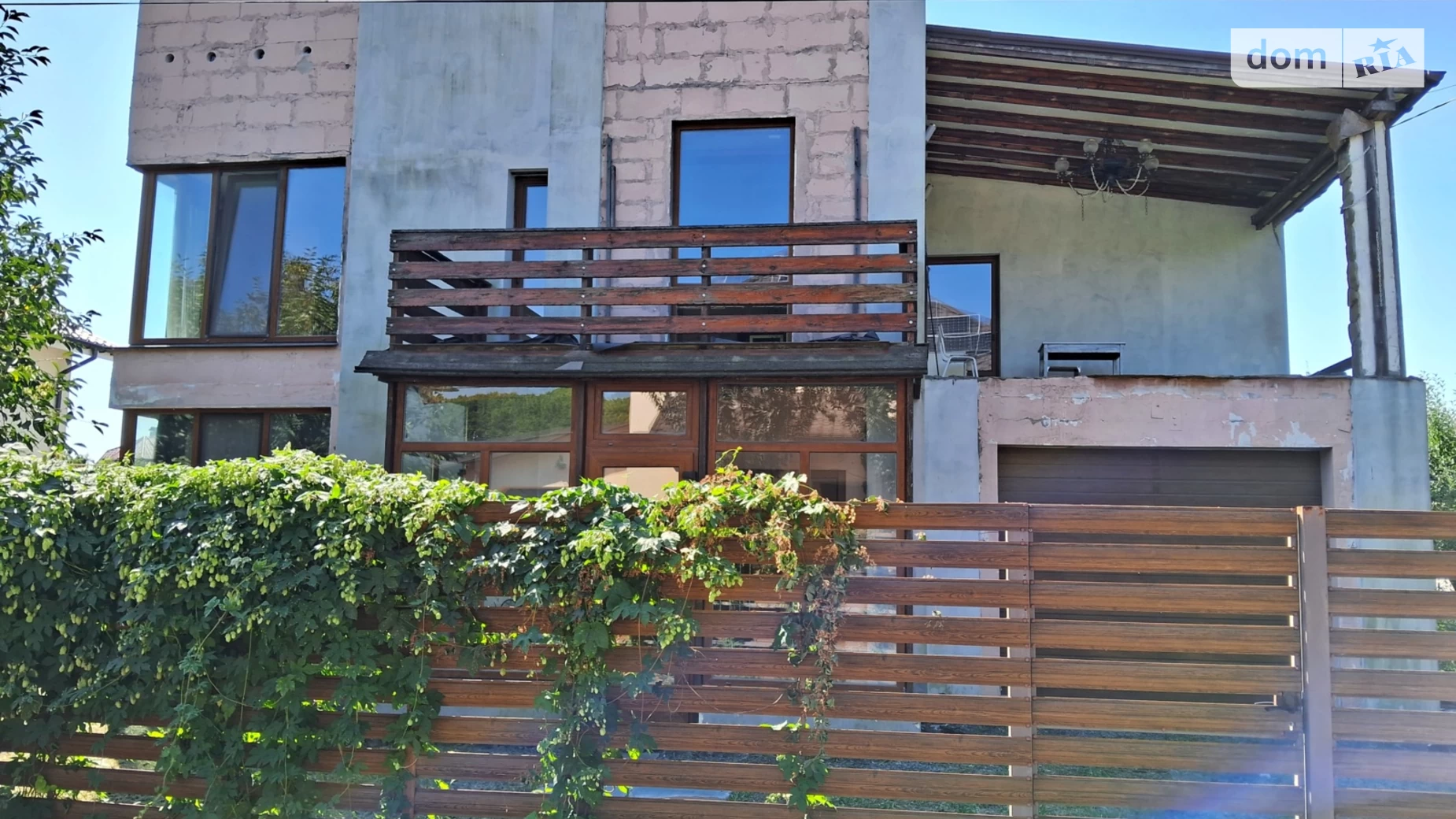Продается дом на 2 этажа 210 кв. м с камином, цена: 145000 $ - фото 2
