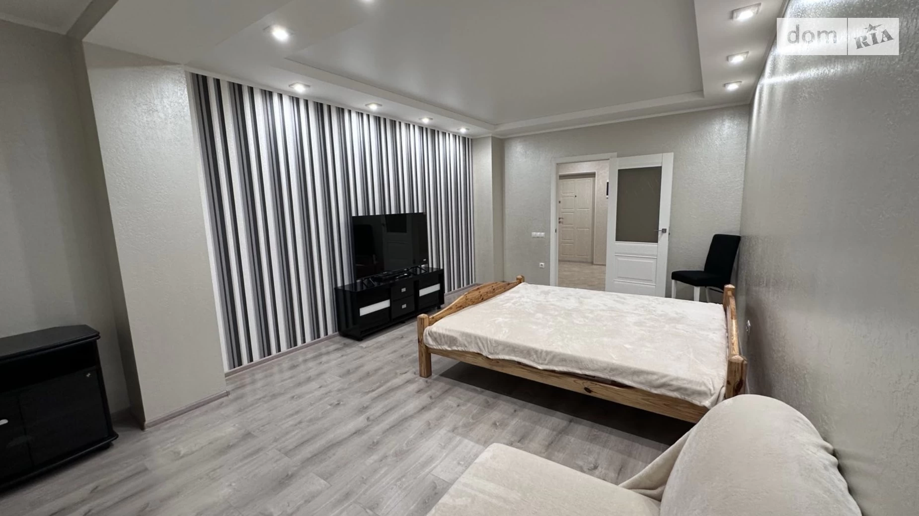 Сдается в аренду 1-комнатная квартира 55 кв. м в Одессе, ул. Владислава Бувалкина(Генерала Бочарова), 44А - фото 4