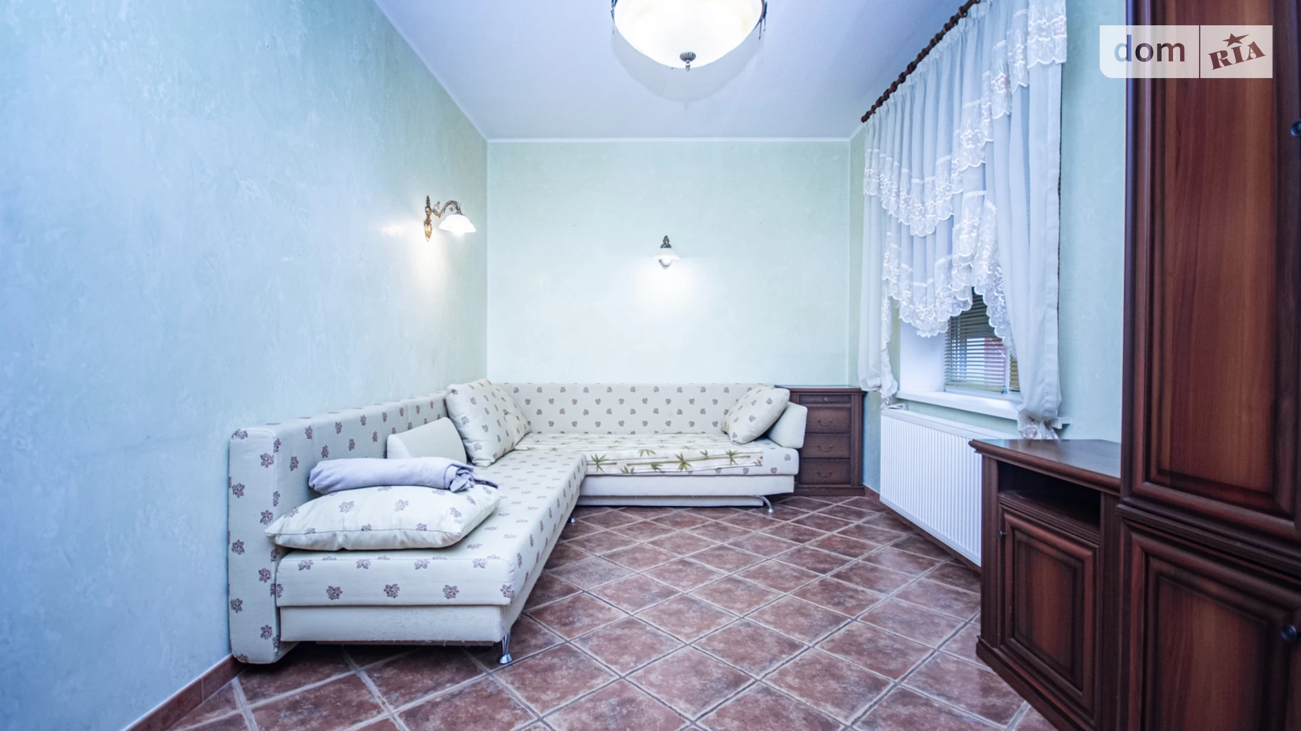 Продается дом на 2 этажа 376.5 кв. м с садом, цена: 340000 $ - фото 4