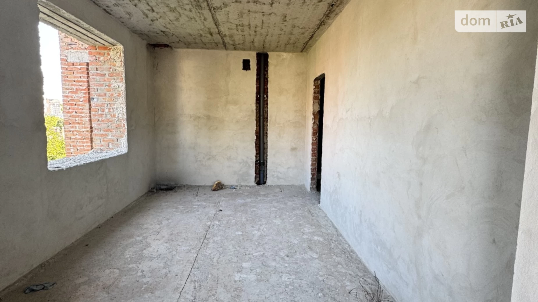 Продается 1-комнатная квартира 50 кв. м в Ивано-Франковске, ул. Бандеры Степана - фото 2