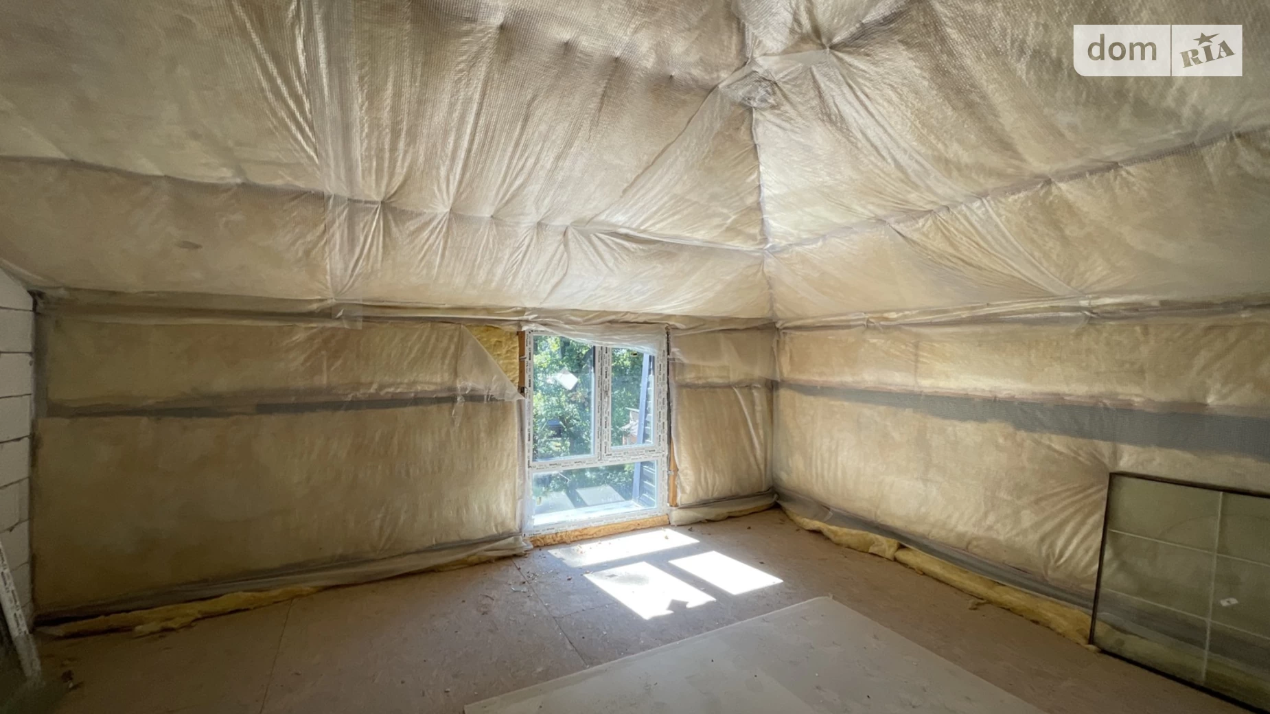 Продається 3-кімнатна квартира 119.5 кв. м у Ірпені, вул. Павленка, 27/1 - фото 3