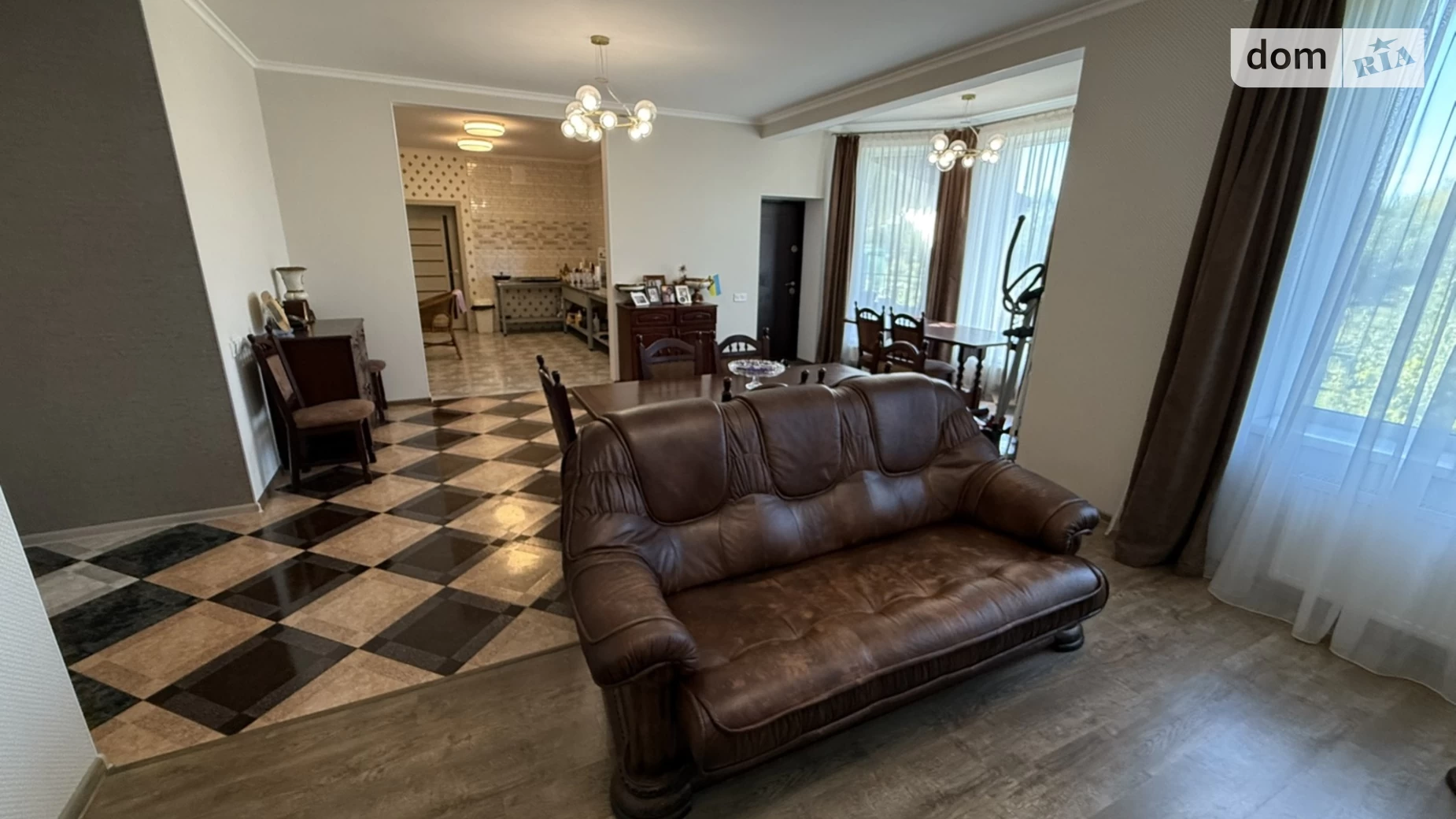 Продается одноэтажный дом 203.6 кв. м с садом, цена: 110000 $ - фото 5