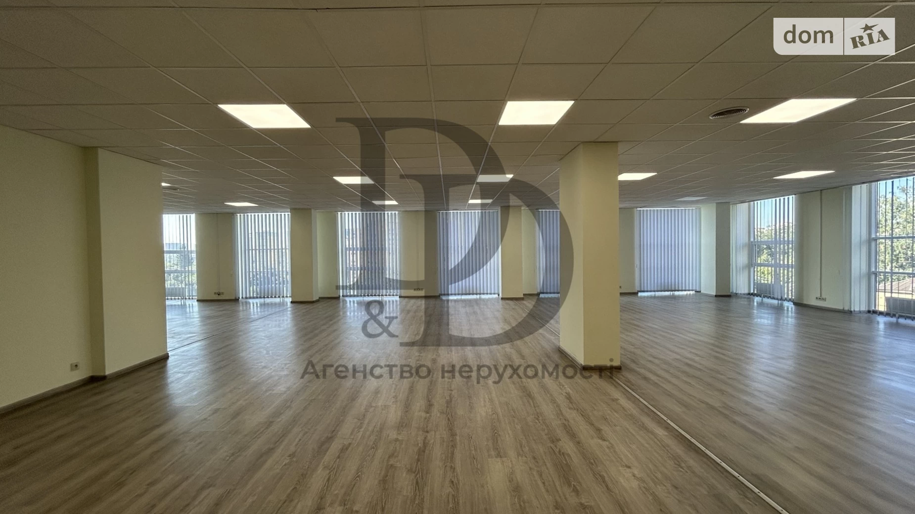 Сдается в аренду офис 285 кв. м в бизнес-центре, цена: 5400 $ - фото 5