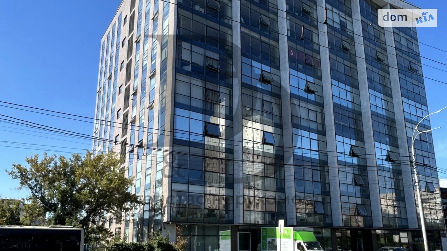 Сдается в аренду офис 285 кв. м в бизнес-центре, цена: 5400 $ - фото 2
