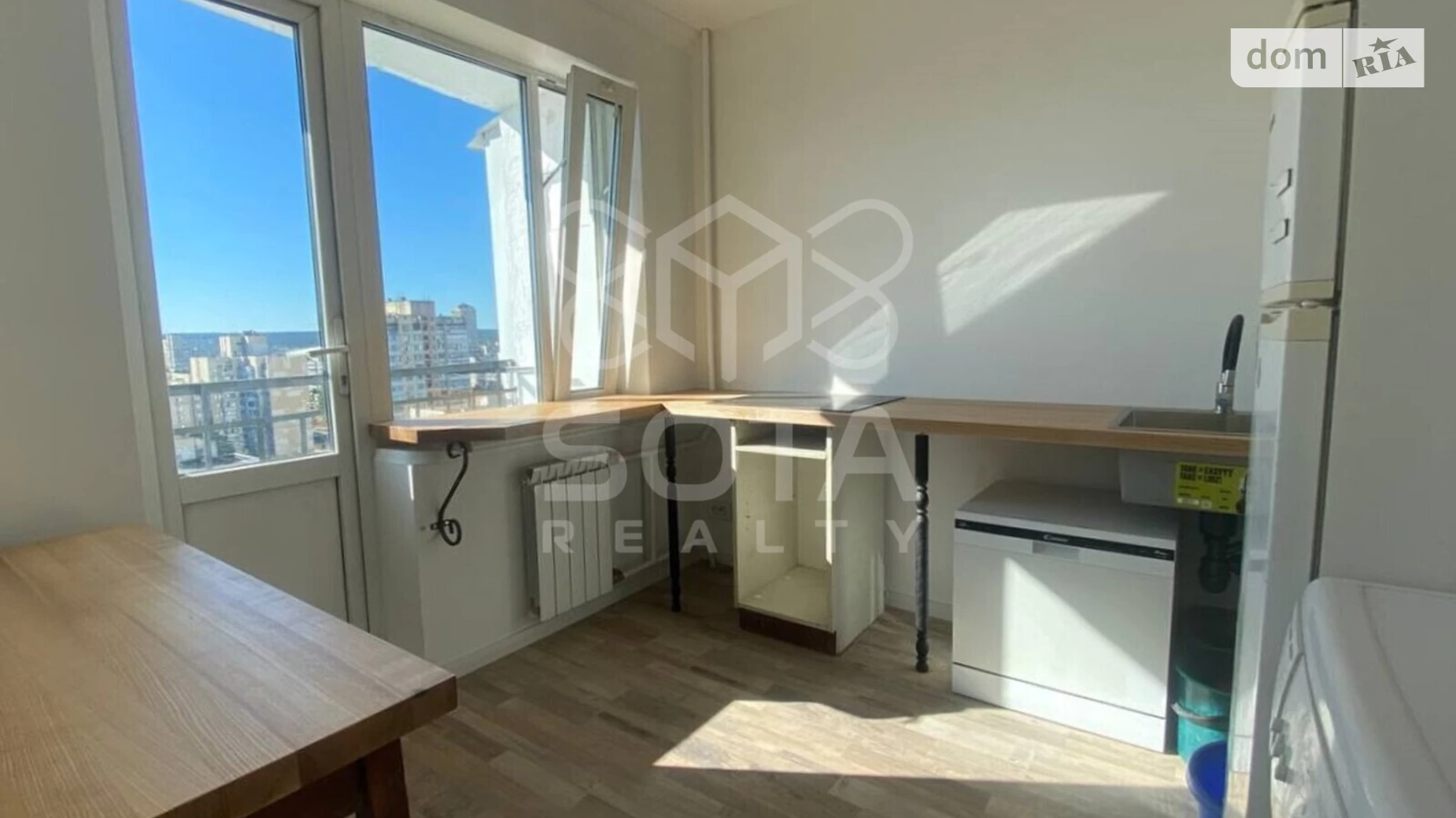 Продается 3-комнатная квартира 68.6 кв. м в Киеве, просп. Владимира Ивасюка, 53 - фото 2