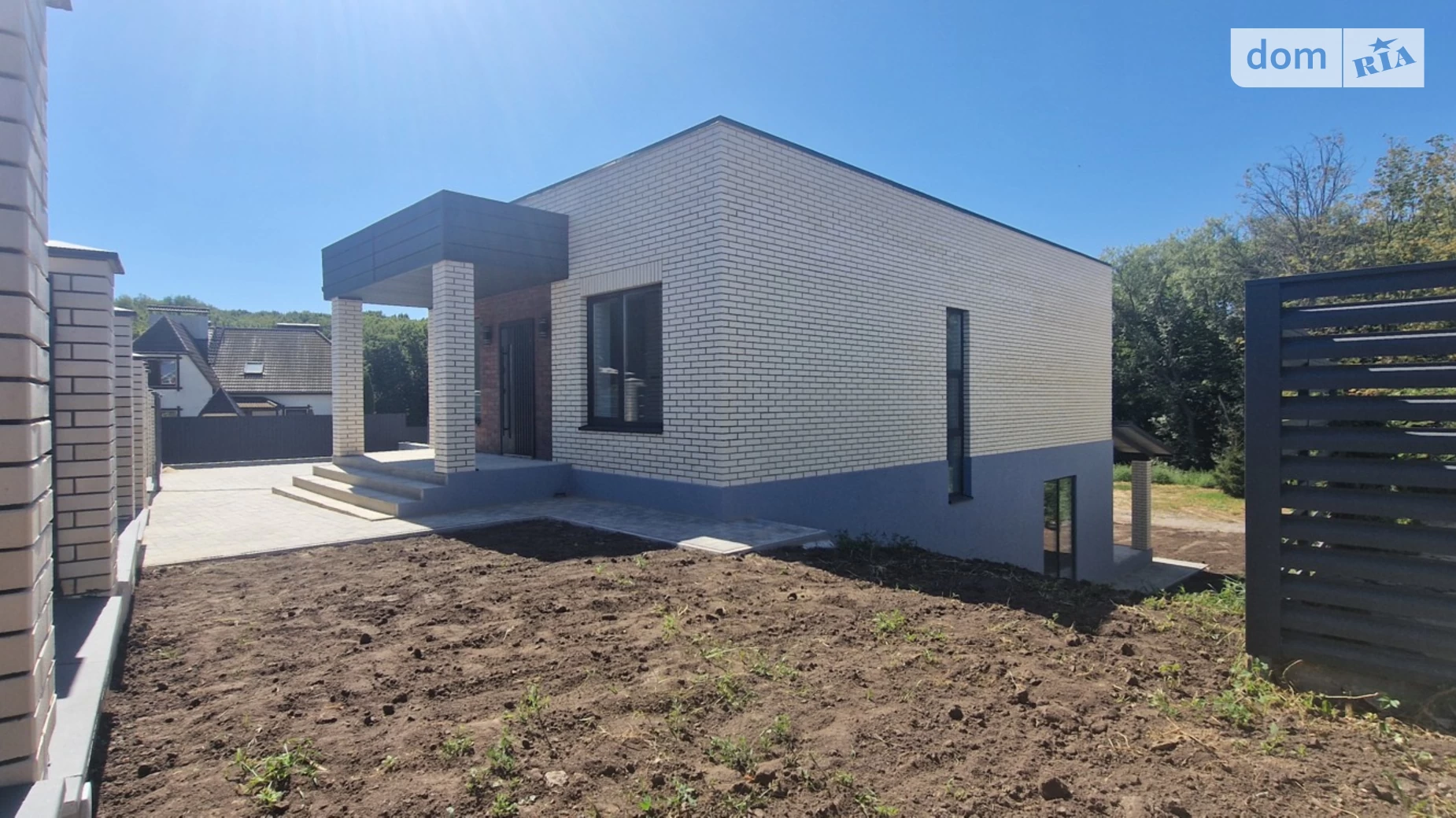 Продается дом на 2 этажа 165 кв. м с балконом, цена: 164900 $ - фото 2