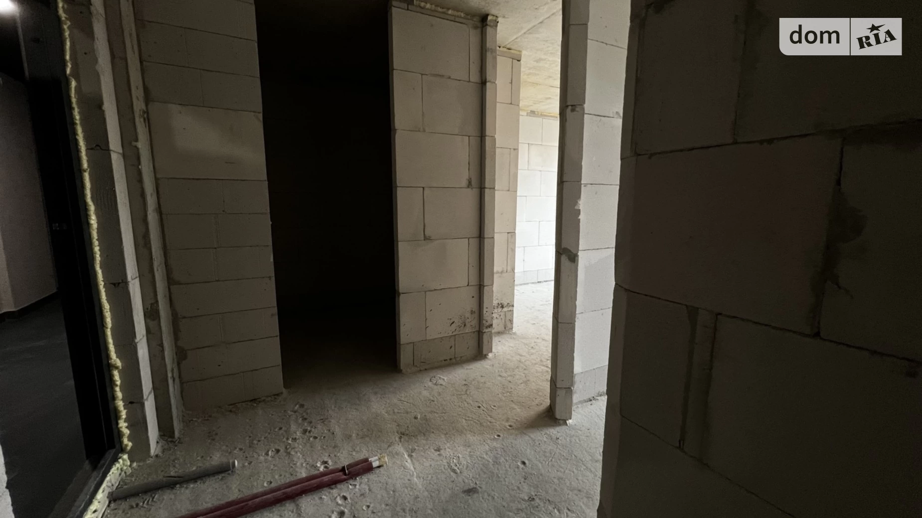 Продается 1-комнатная квартира 39 кв. м в Ивано-Франковске, ул. Химиков, 28 корпус 9 - фото 5