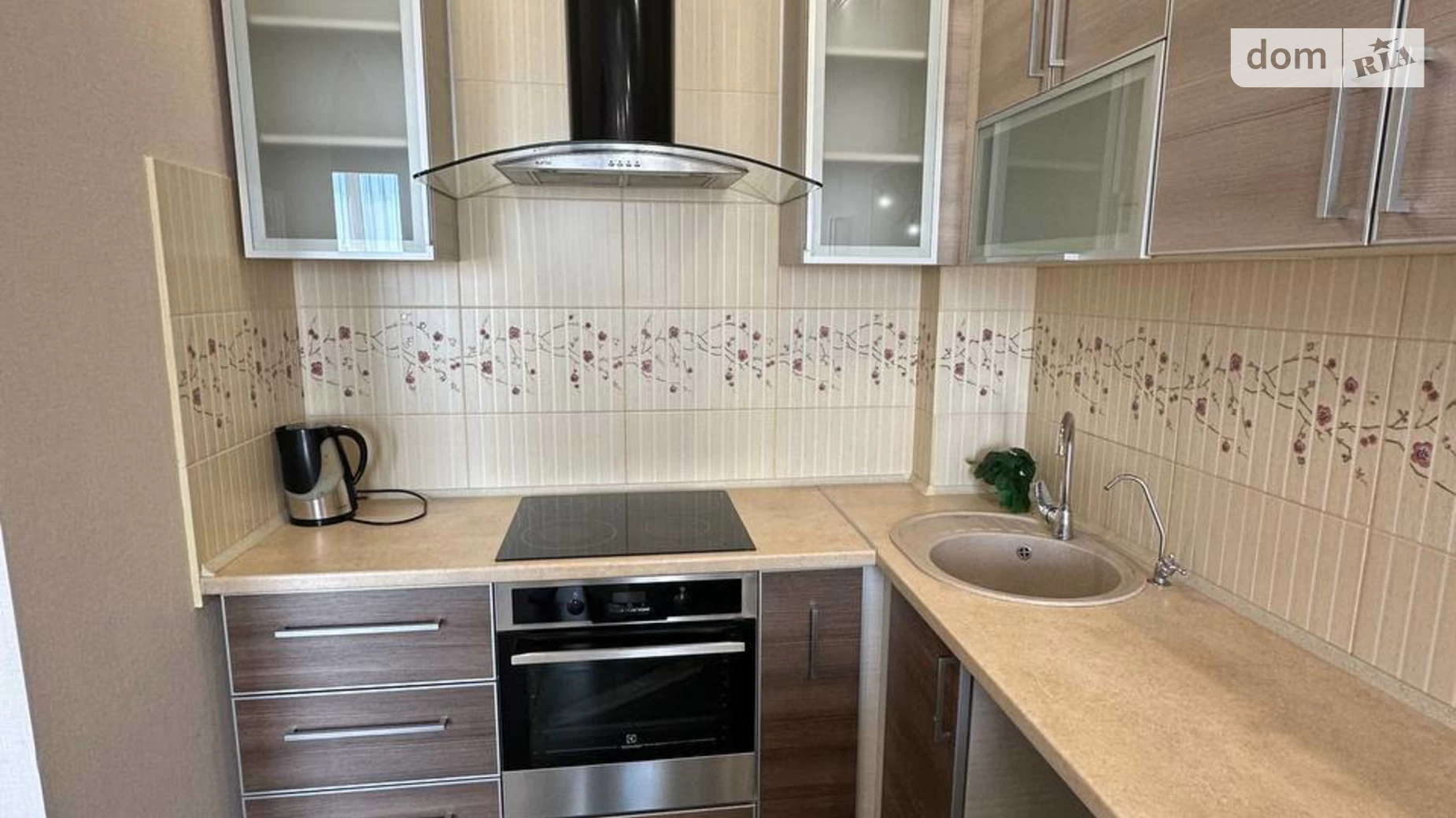 Продается 1-комнатная квартира 48.1 кв. м в Одессе, ул. Ярослава Баиса(Владимира Высоцкого), 13 - фото 2