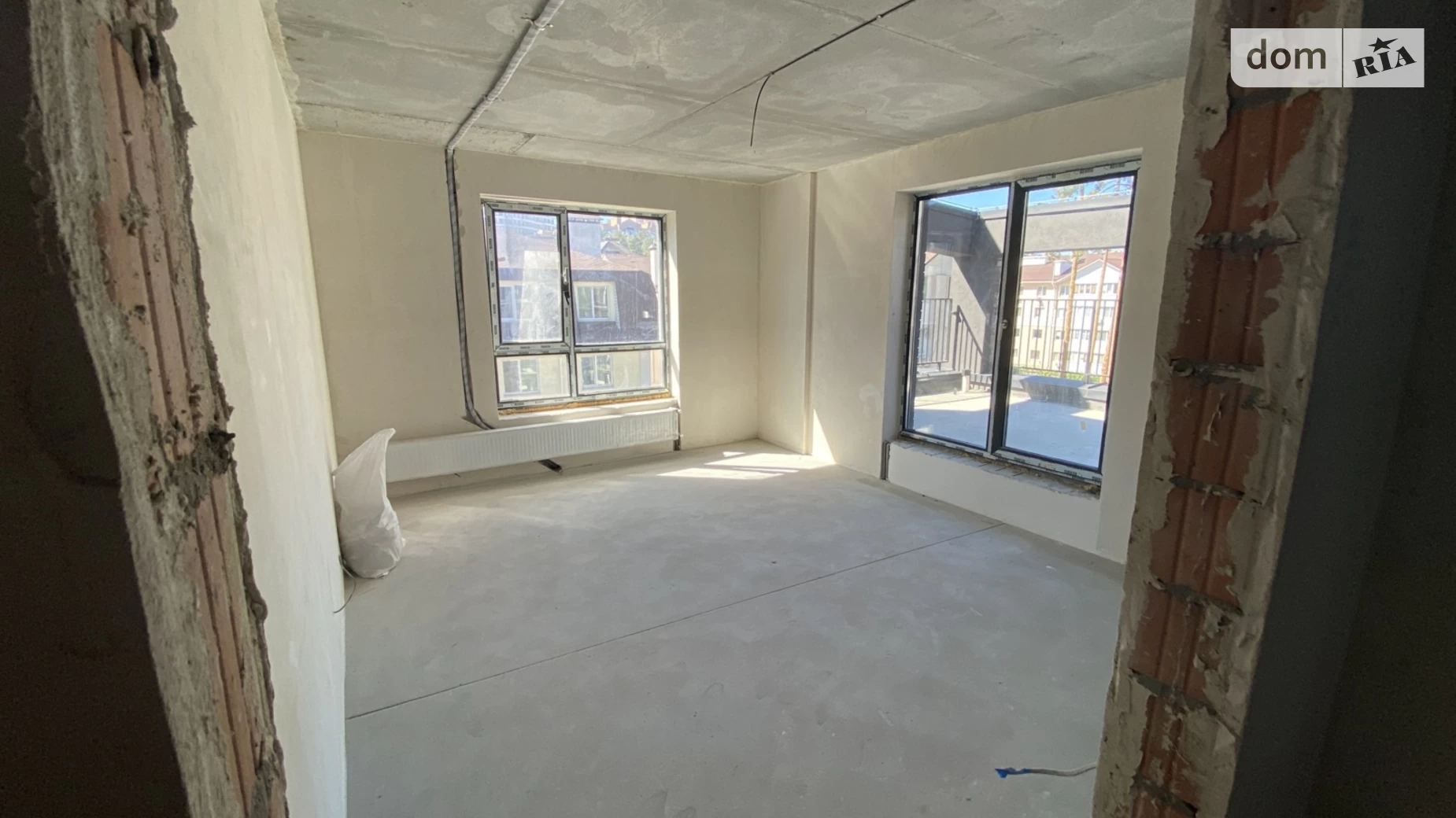 Продається 2-кімнатна квартира 101.2 кв. м у Ірпені, вул. Українська, 1В - фото 2