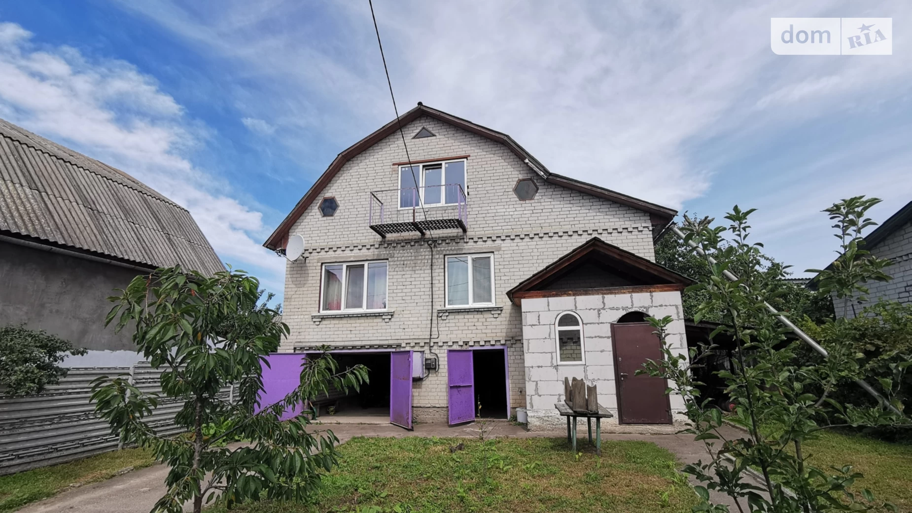 Продается дом на 2 этажа 161.4 кв. м с участком, цена: 83000 $ - фото 2