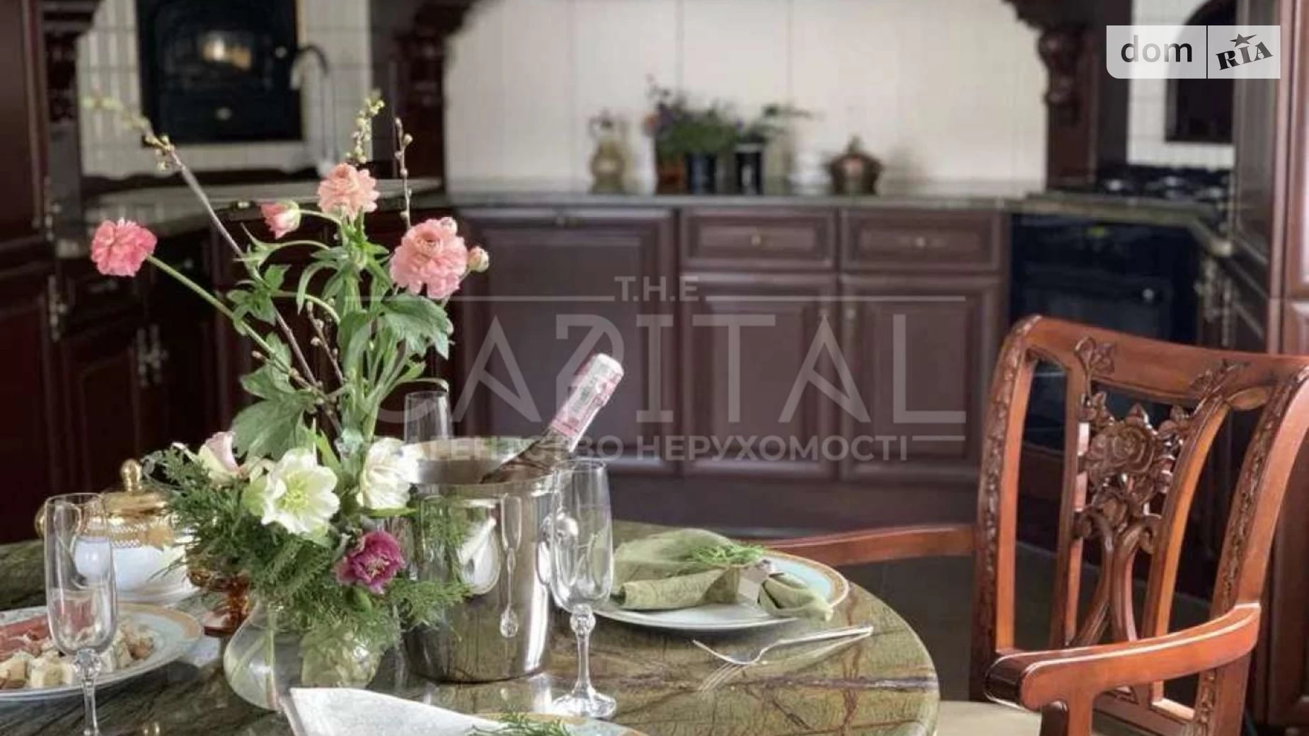 Сдается в аренду дом на 3 этажа 356 кв. м с балконом, цена: 1600 $ - фото 3