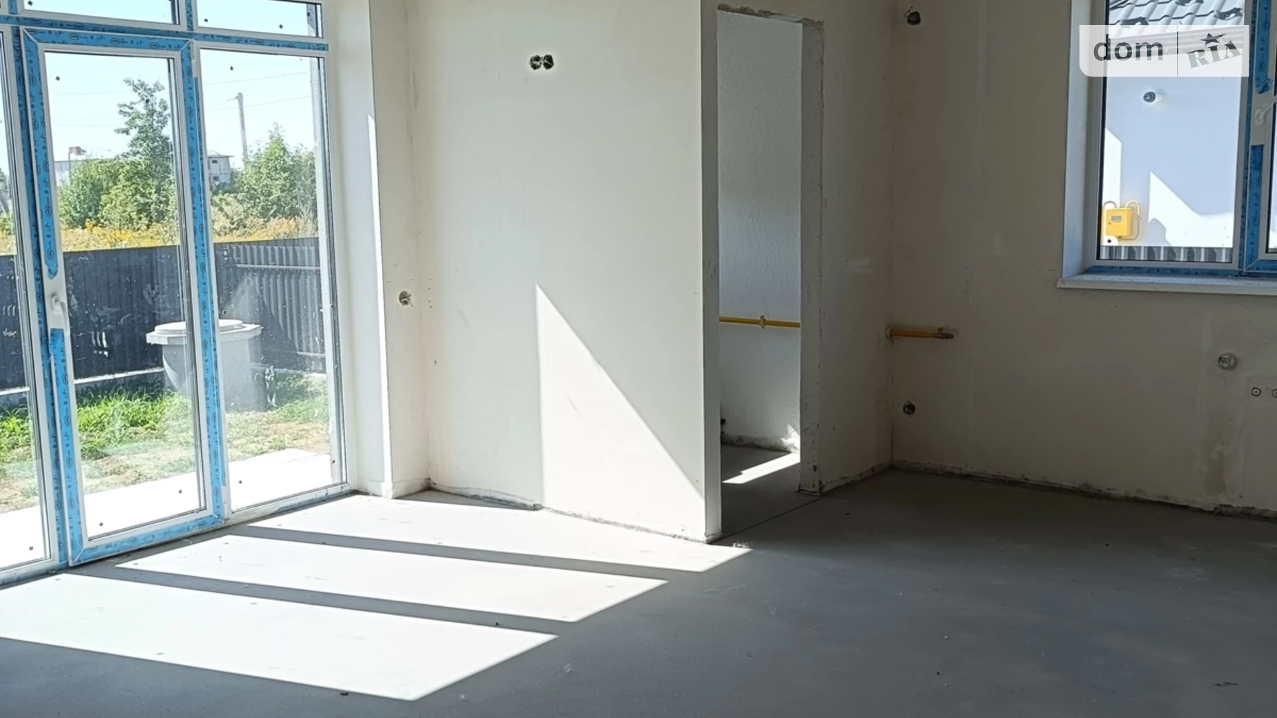 Продается дом на 2 этажа 100 кв. м с садом, цена: 77000 $ - фото 5