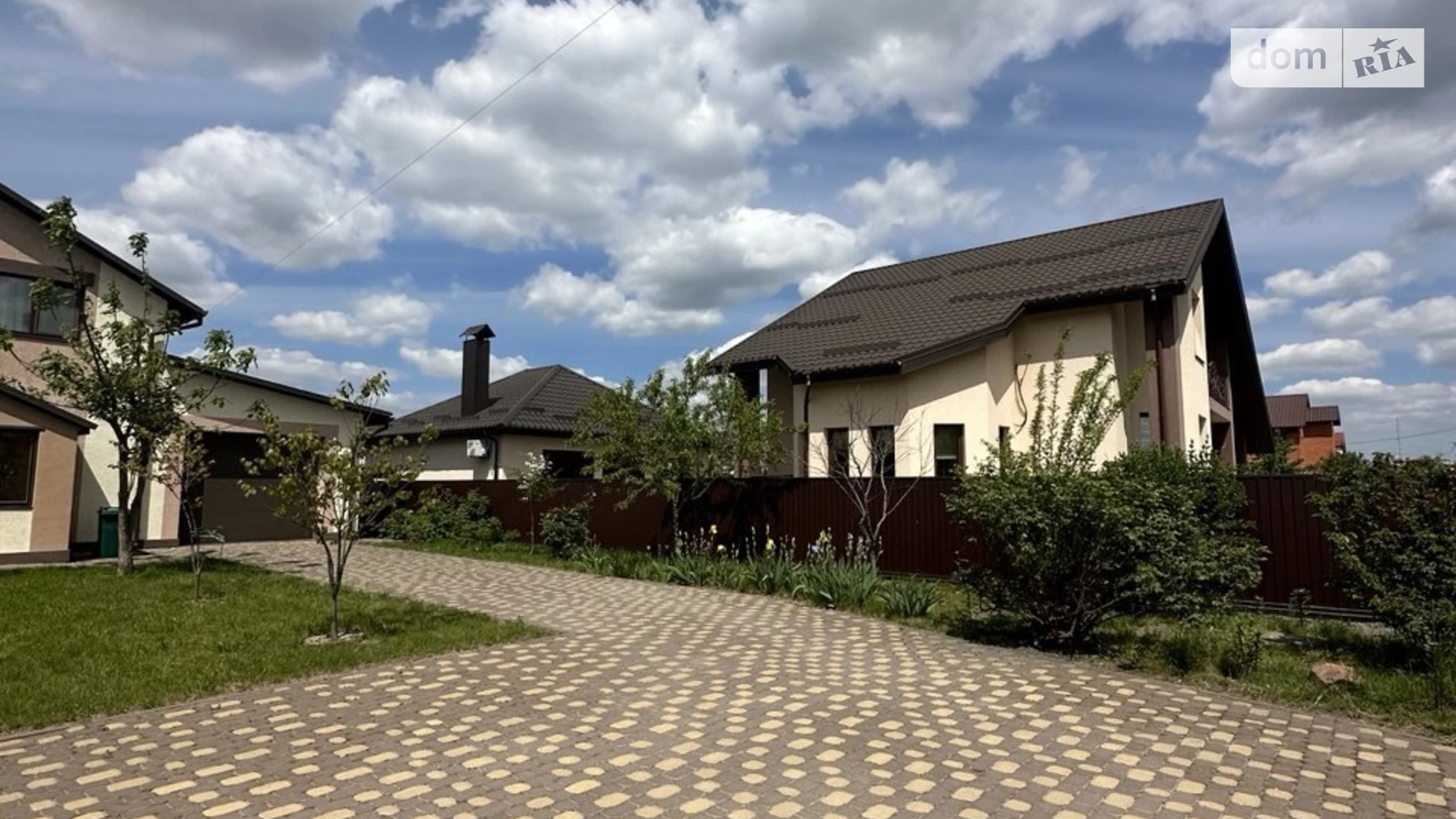 Сдается в аренду дом на 2 этажа 220 кв. м с камином, цена: 1600 $ - фото 5
