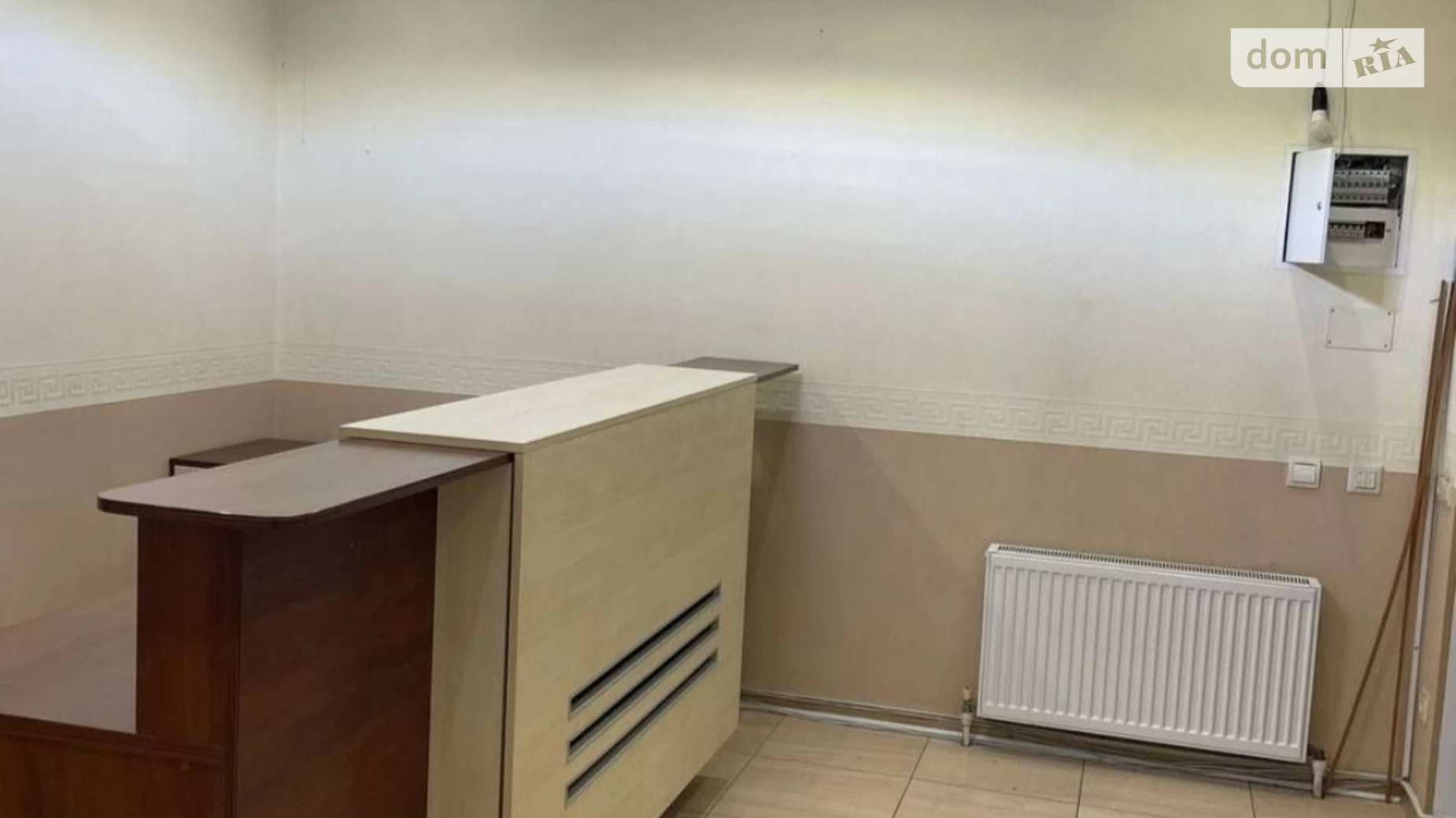 Сдается в аренду офис 167 кв. м в бизнес-центре, цена: 800 $ - фото 4