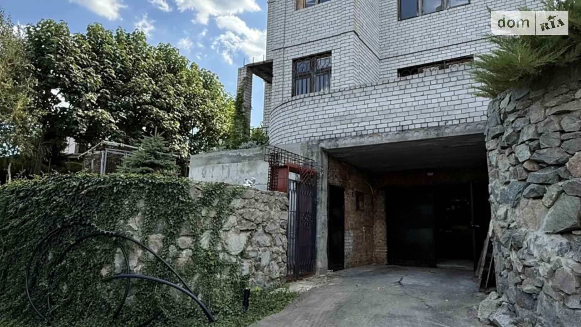 Продается дом на 3 этажа 365.1 кв. м с баней/сауной, цена: 79000 $ - фото 4