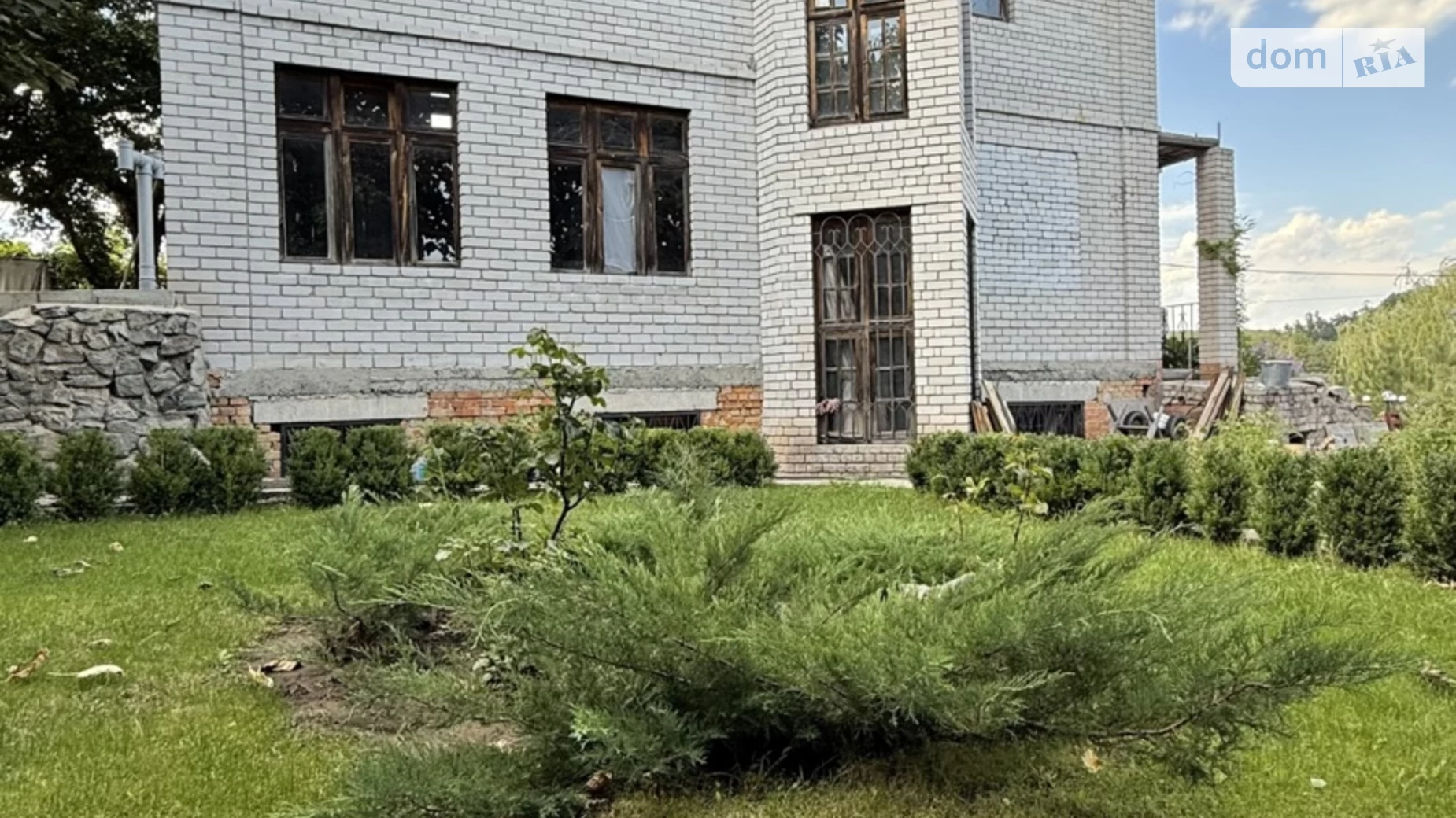 Продается дом на 3 этажа 365.1 кв. м с баней/сауной, цена: 79000 $ - фото 2