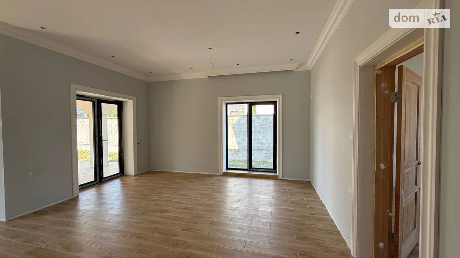 Продается дом на 2 этажа 266 кв. м с беседкой, цена: 242500 $ - фото 4