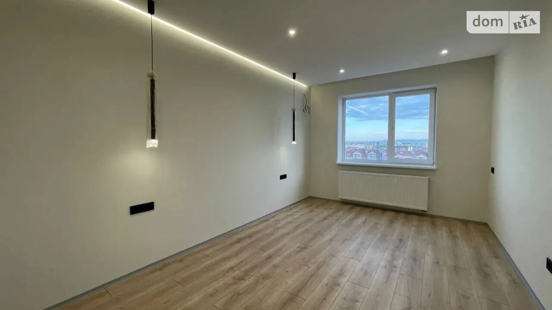 Продается 2-комнатная квартира 116 кв. м в Ивано-Франковске, ул. Княгинин - фото 3