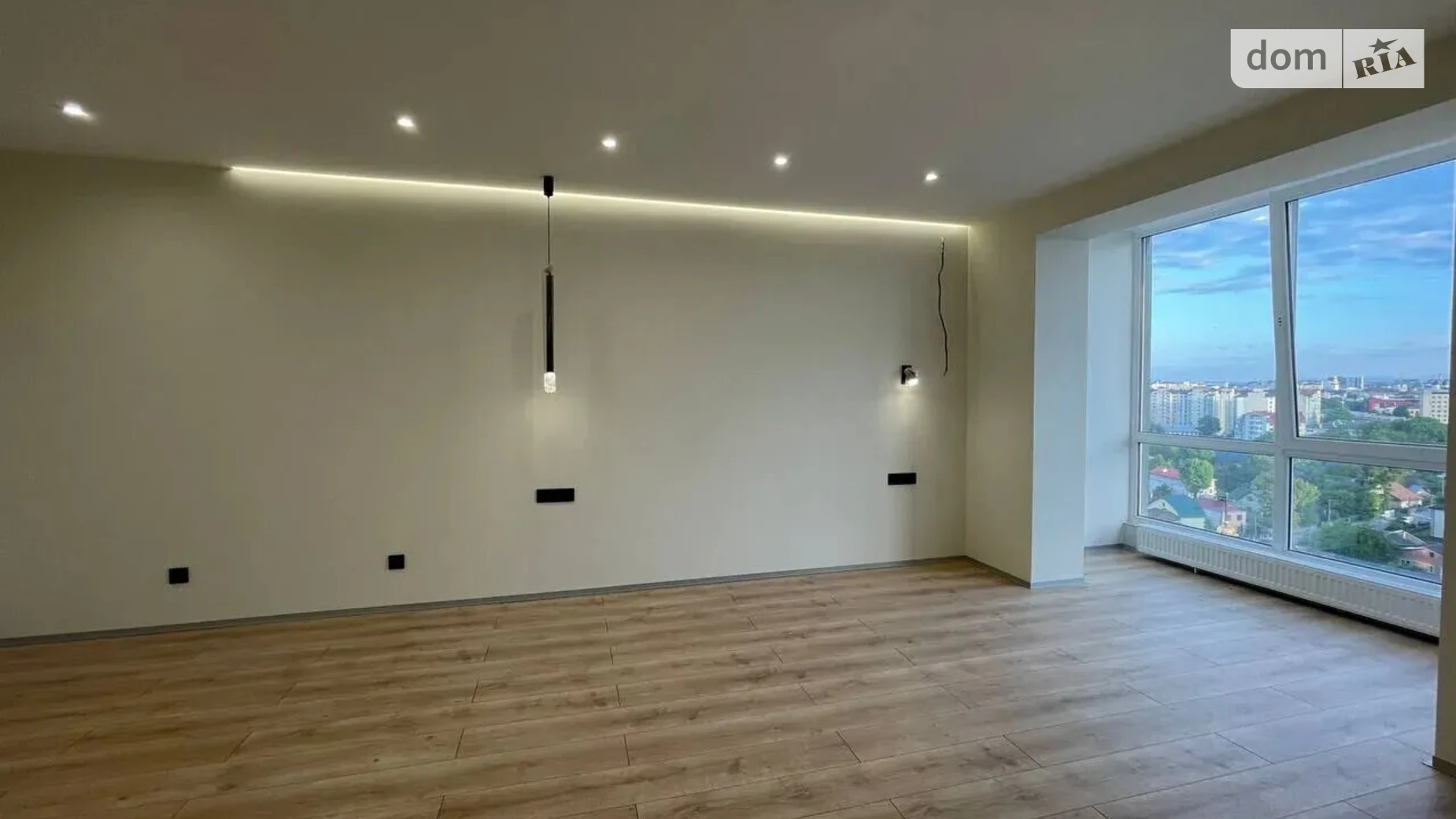 Продается 2-комнатная квартира 116 кв. м в Ивано-Франковске, ул. Княгинин - фото 4