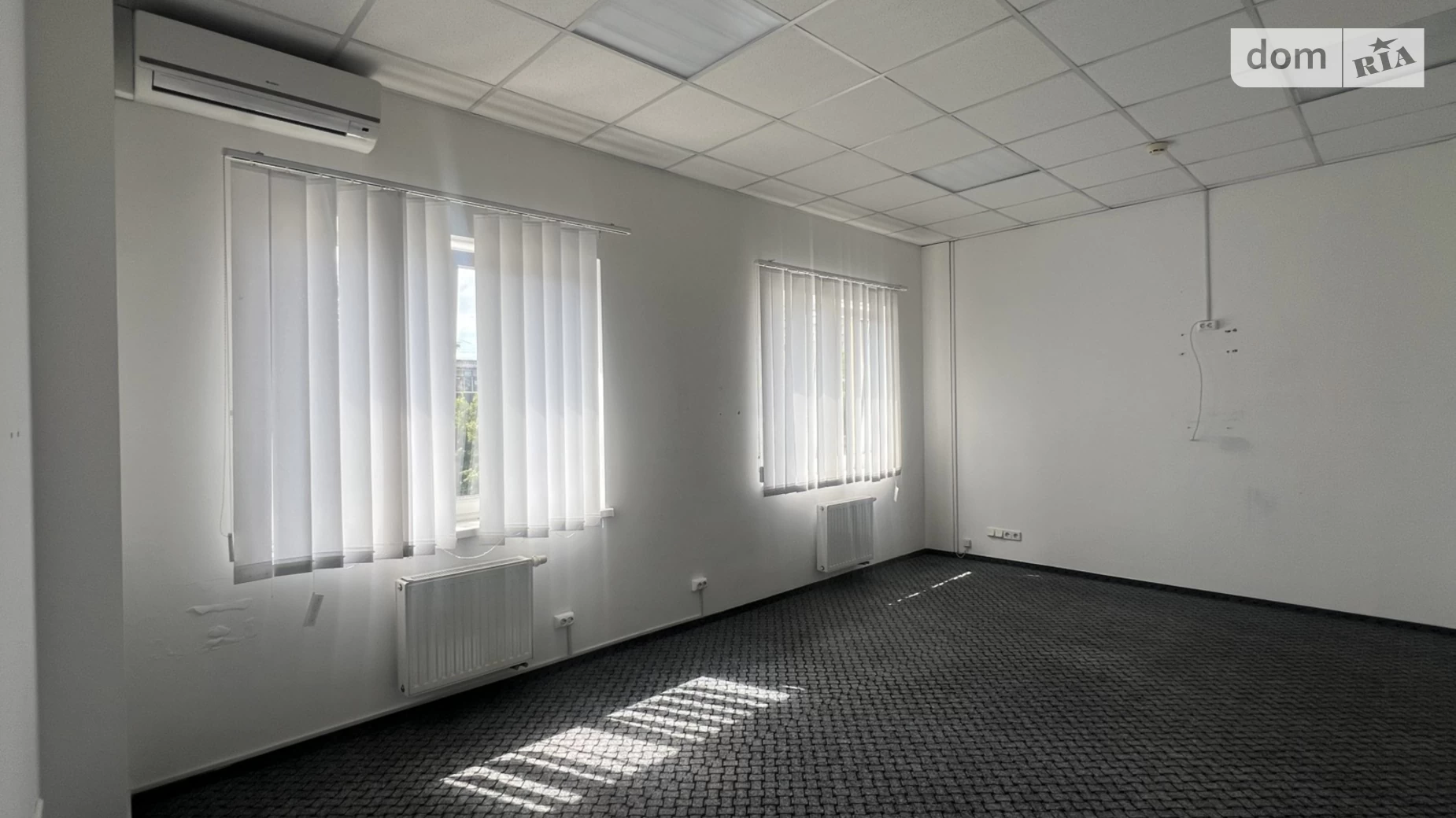 Сдается в аренду офис 205 кв. м в бизнес-центре, цена: 1435 $ - фото 4