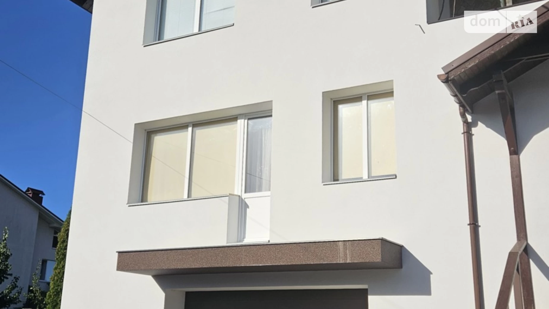 Продается дом на 2 этажа 240 кв. м с бассейном, цена: 295000 $ - фото 2