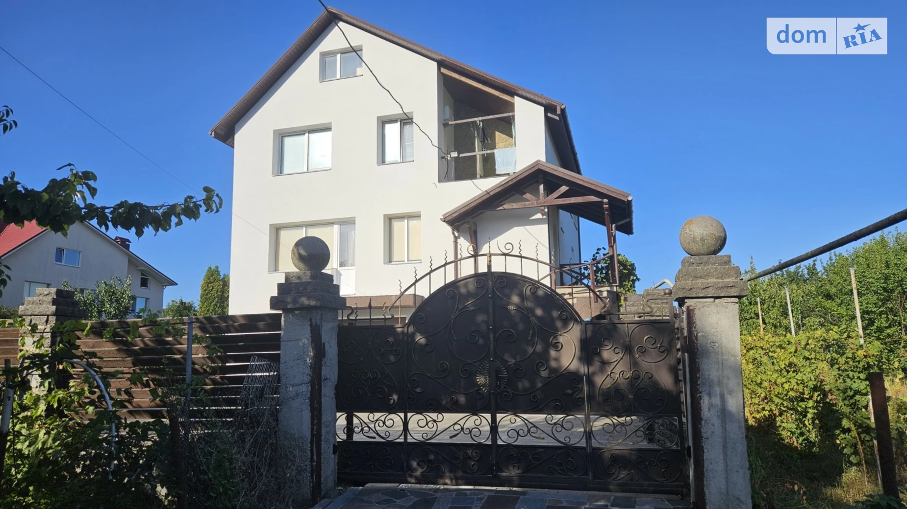 Продается дом на 2 этажа 240 кв. м с бассейном, цена: 295000 $ - фото 5