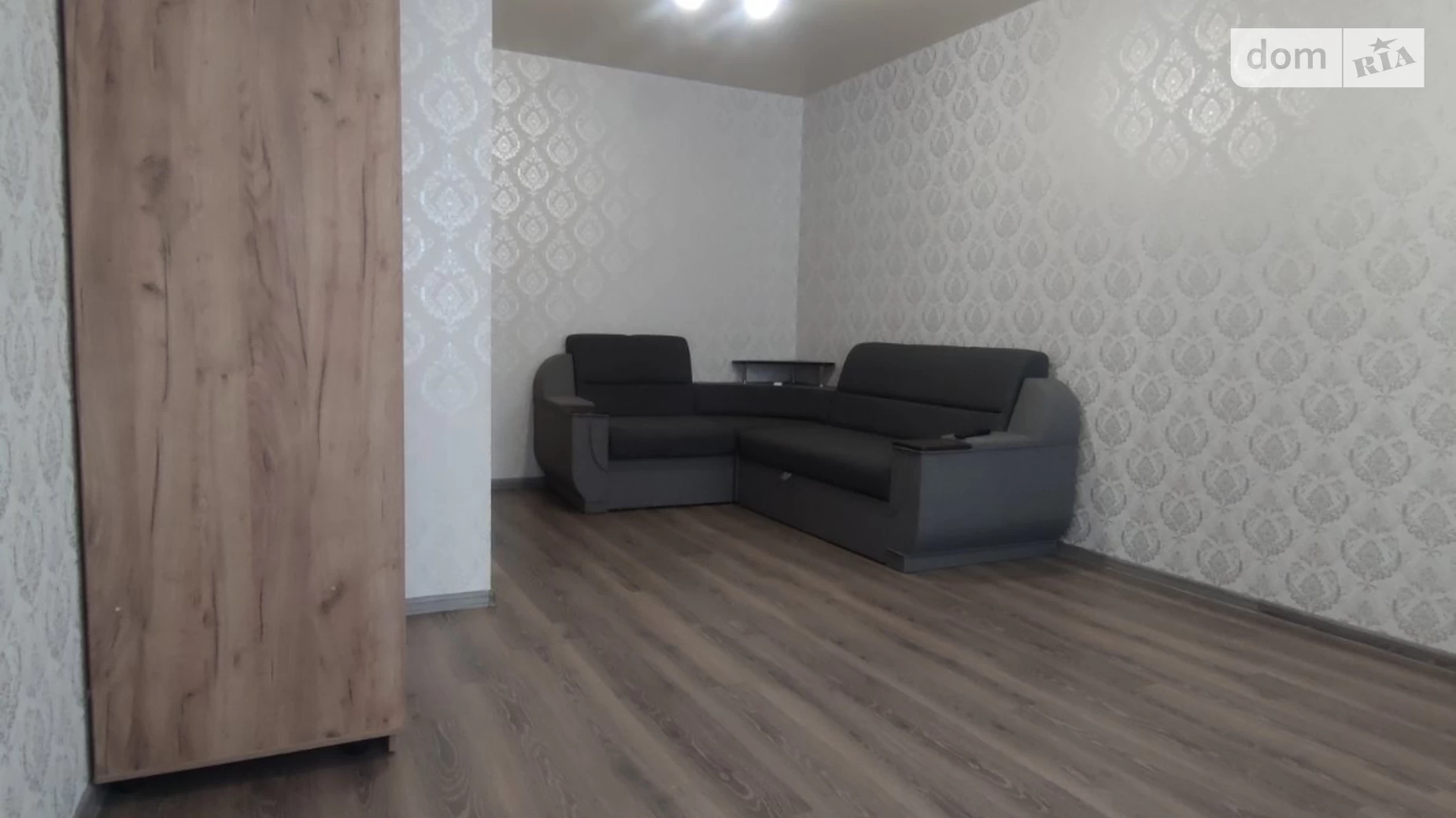 Продается 1-комнатная квартира 43 кв. м в Харькове, ул. Заливная, 6 - фото 2