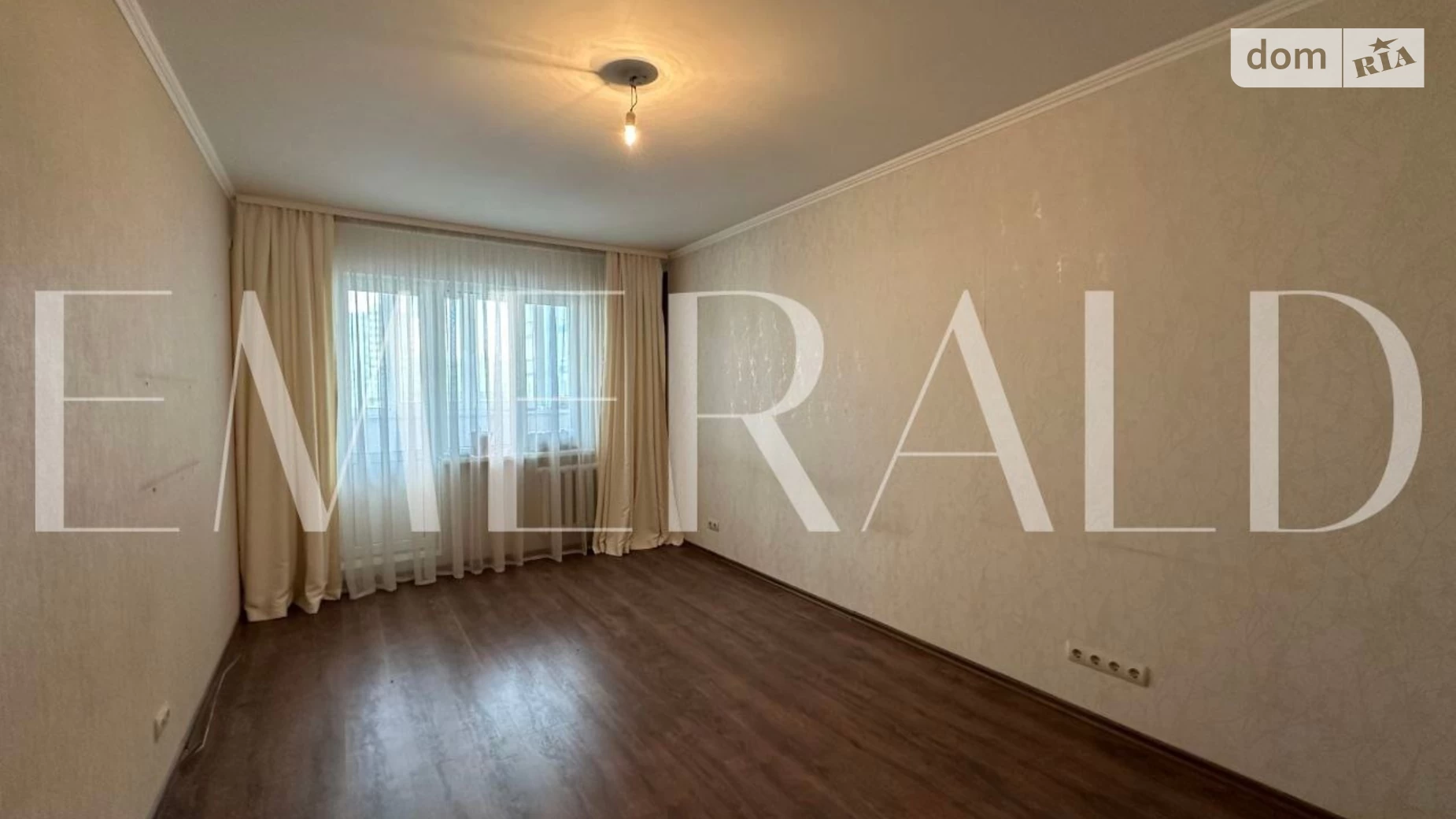 Продается 3-комнатная квартира 69.7 кв. м в Киеве, просп. Червоной Калины(Маяковского Владимира), 23 - фото 2