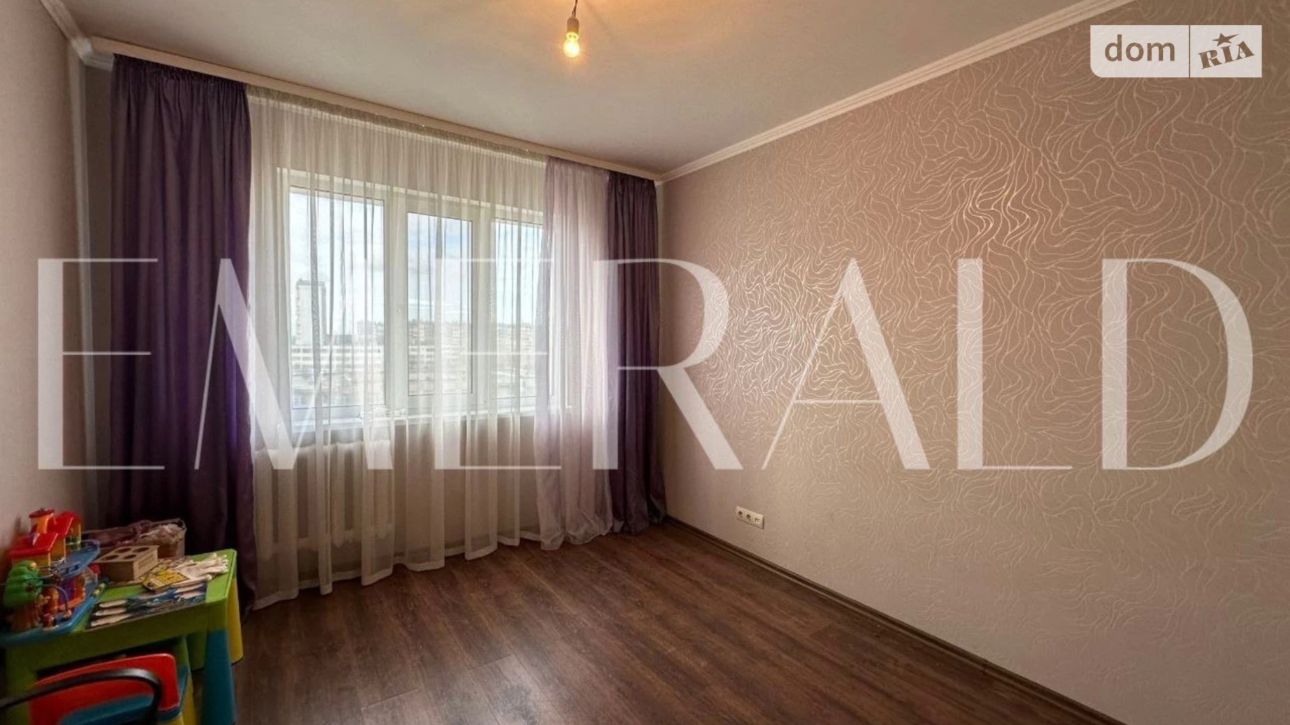 Продается 3-комнатная квартира 69.7 кв. м в Киеве, просп. Червоной Калины(Маяковского Владимира), 23 - фото 4