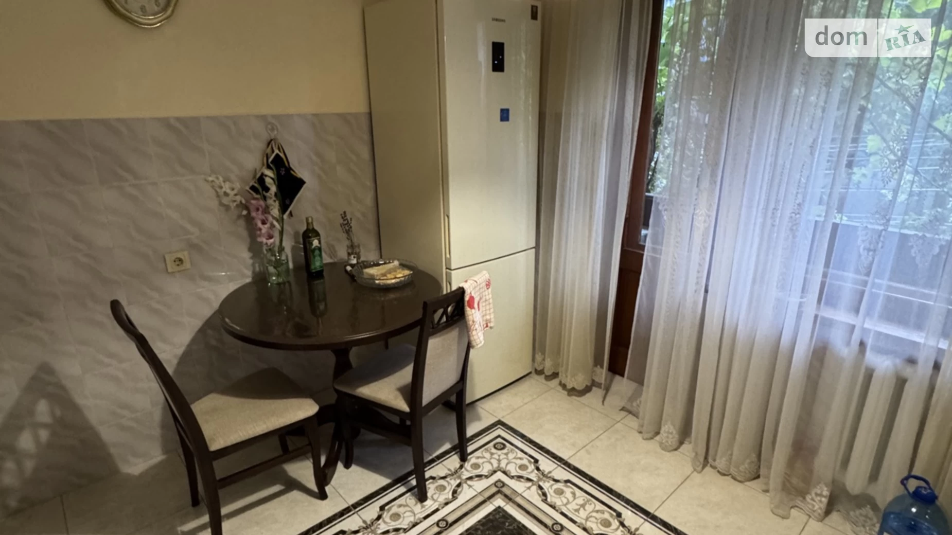 Продається 4-кімнатна квартира 105 кв. м у Чернівцях, вул. Південно-Кільцева, 11А - фото 2