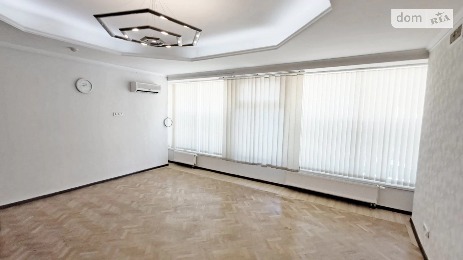 Сдается в аренду офис 35.9 кв. м в бизнес-центре, цена: 10530 грн - фото 4