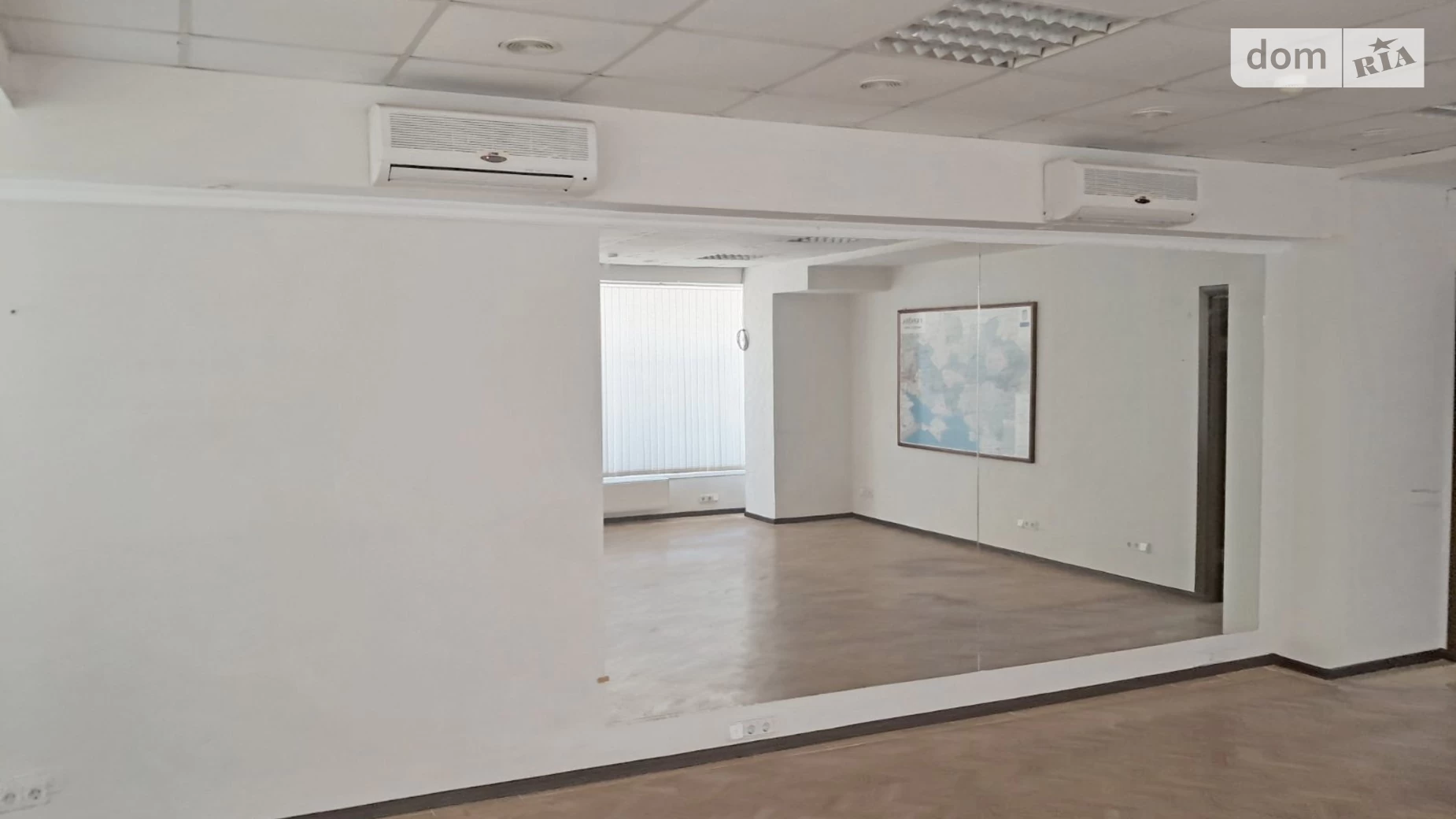 Сдается в аренду офис 61.6 кв. м в бизнес-центре, цена: 15070 грн - фото 3