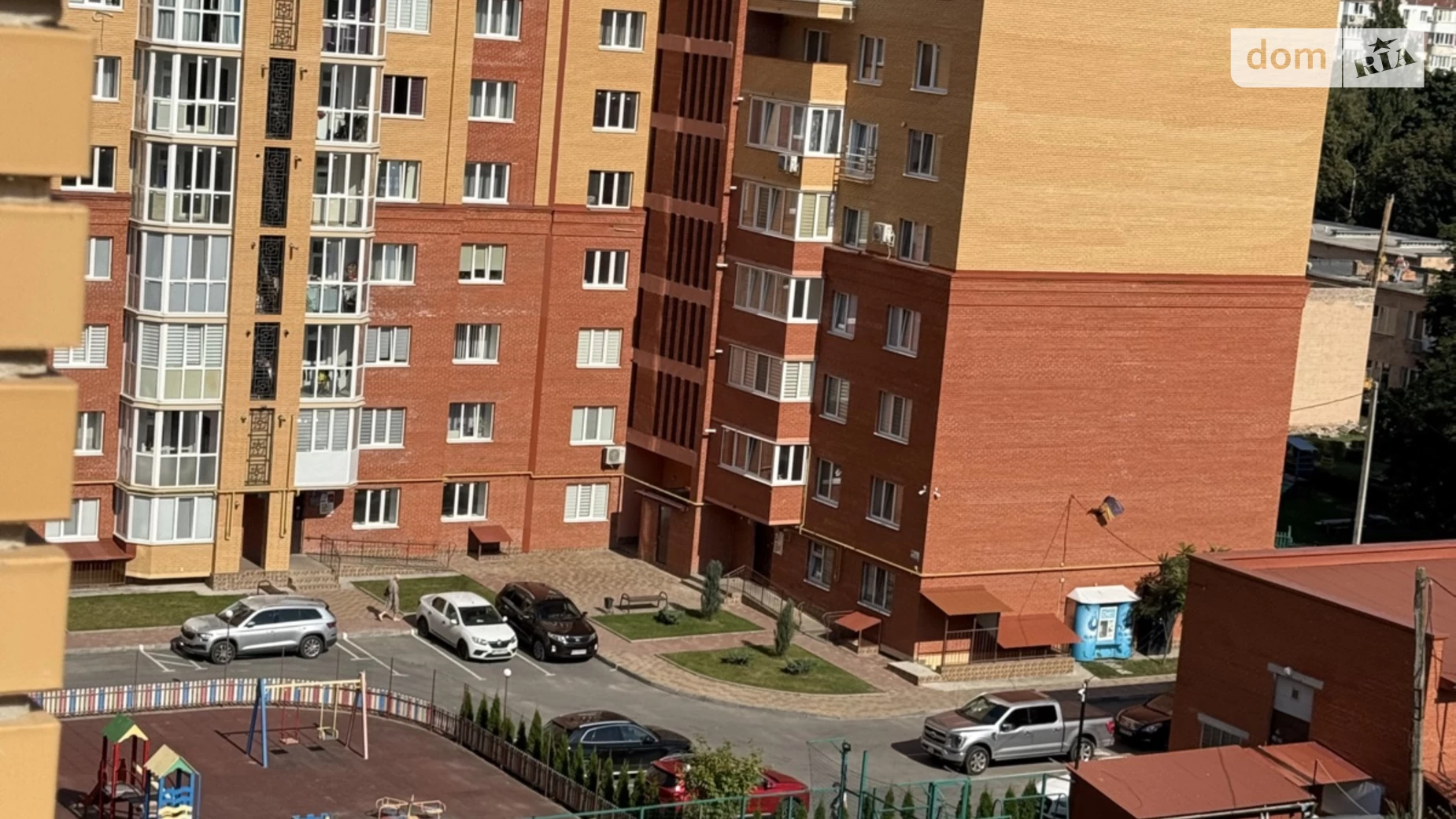 3-комнатная квартира 133.2 кв. м в Тернополе, пер. Генерала Мирона Тарнавского, 4 - фото 2