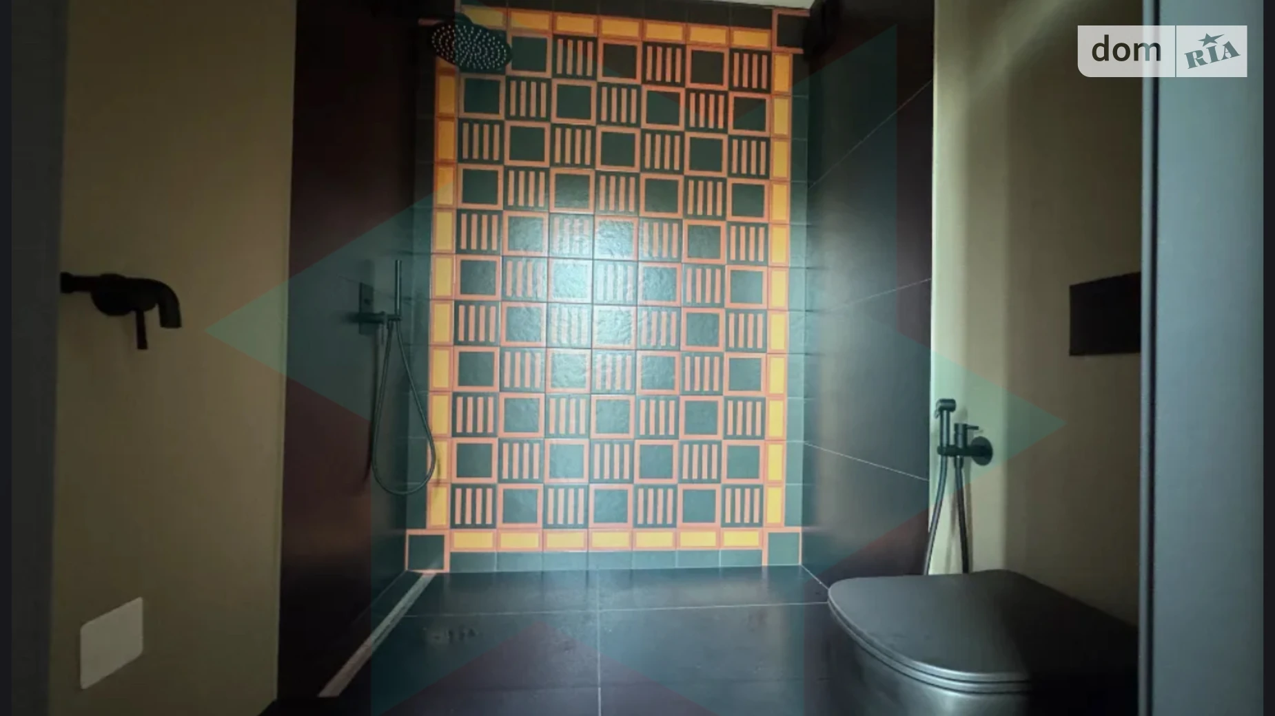 Продается дом на 2 этажа 300 кв. м с террасой, цена: 220000 $ - фото 5