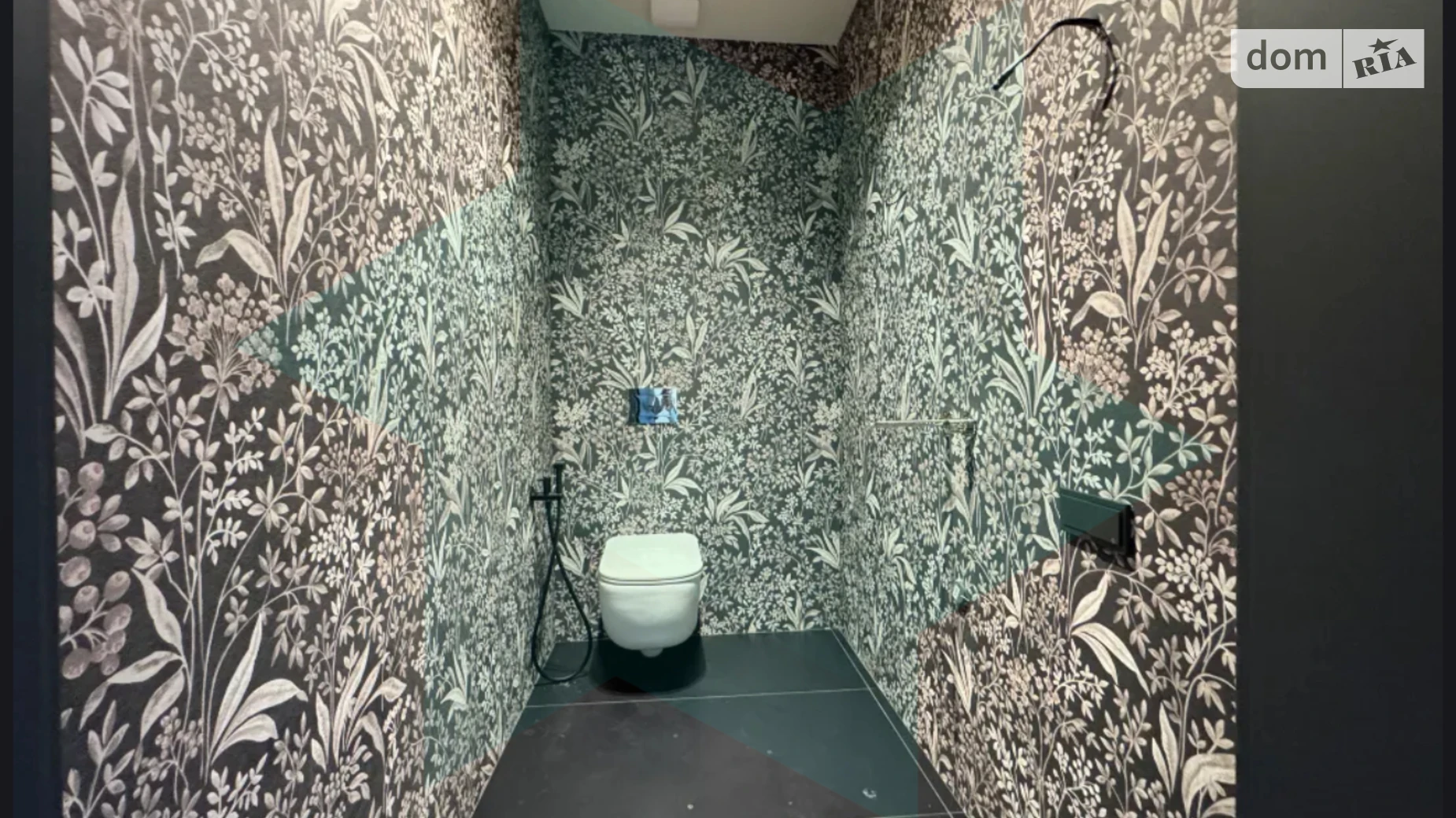 Продается дом на 2 этажа 300 кв. м с террасой, цена: 220000 $ - фото 4